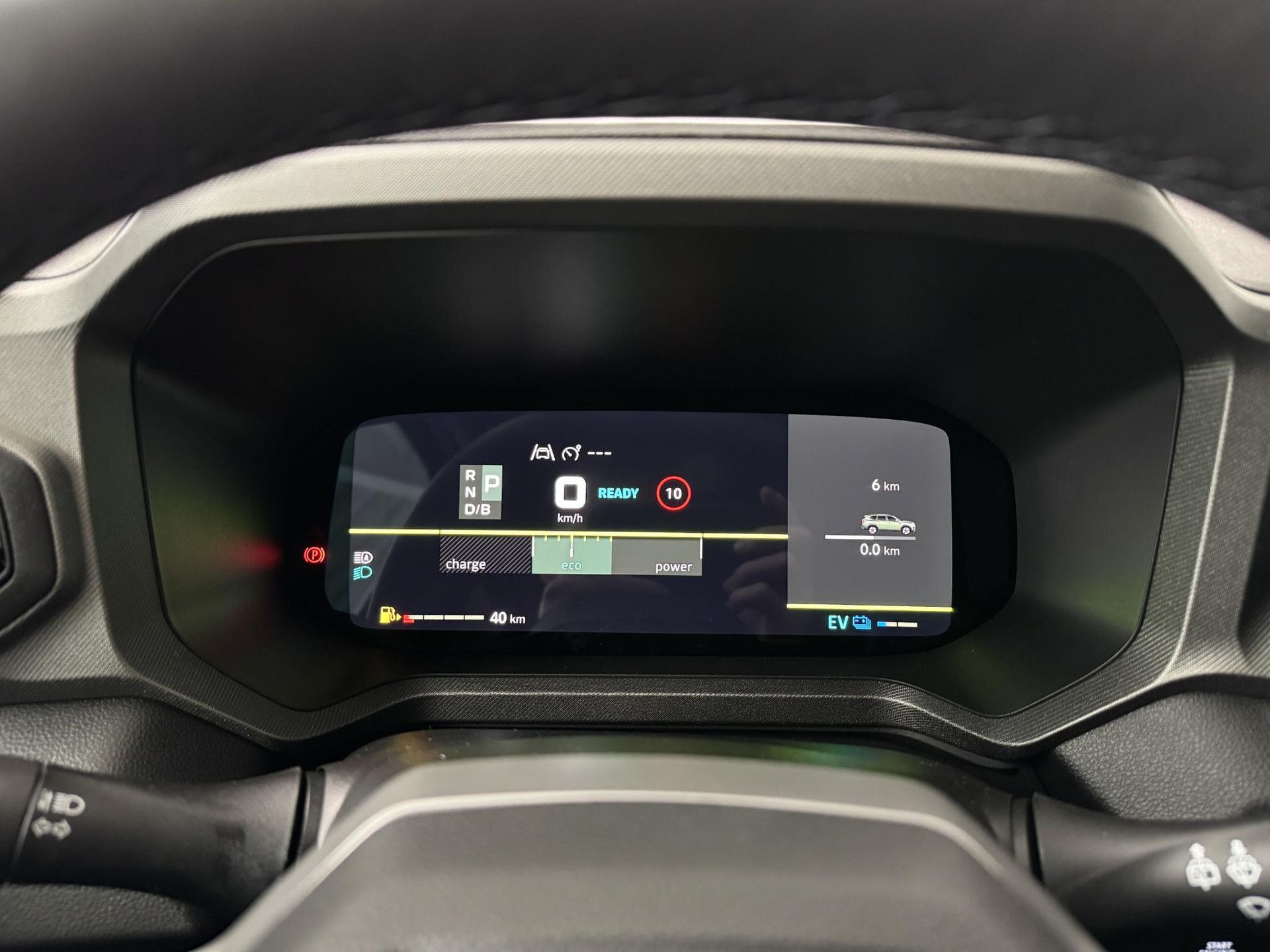 Dacia Bigster met kenteken KNV-15-L – dashboard