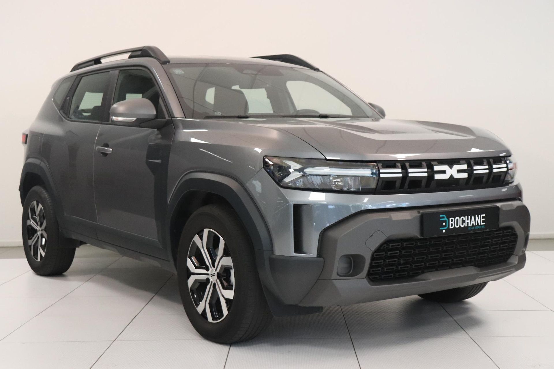 Dacia Duster met kenteken JHZ-45-L – detailfoto