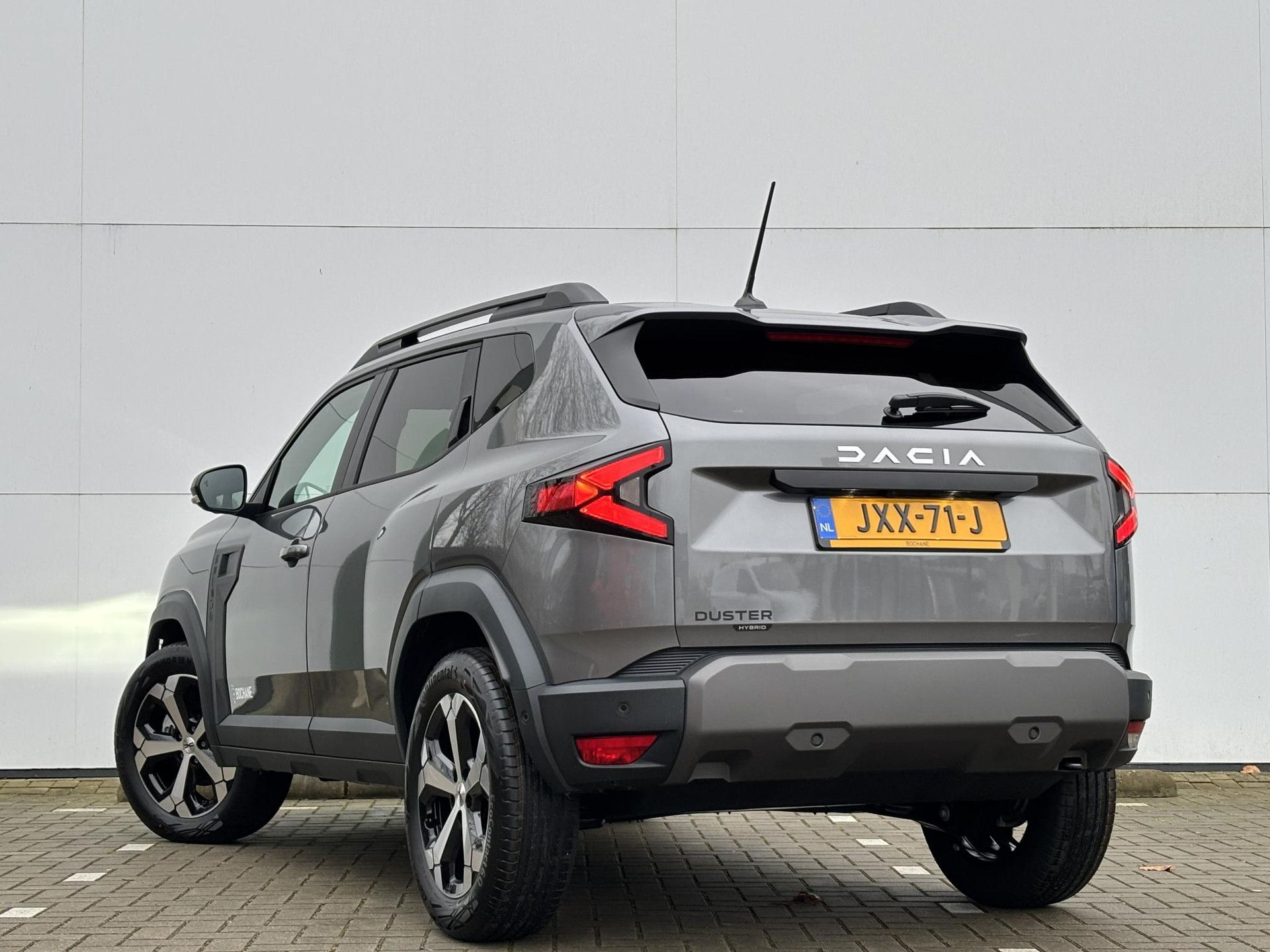 Dacia Duster met kenteken JXX-71-J – detailfoto