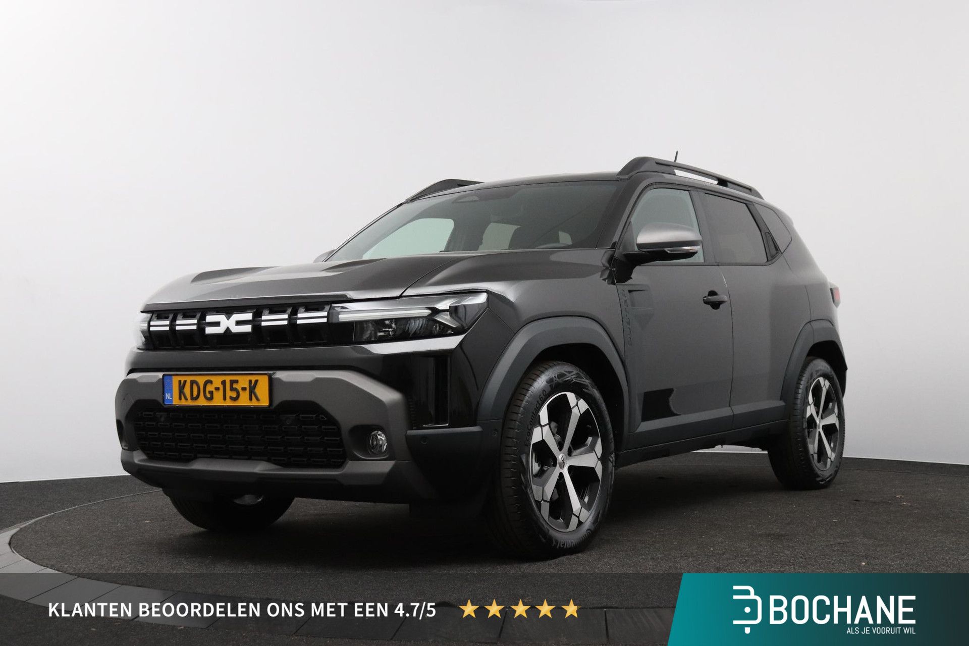 Dacia Duster met kenteken KDG-15-K – vooraanzicht
