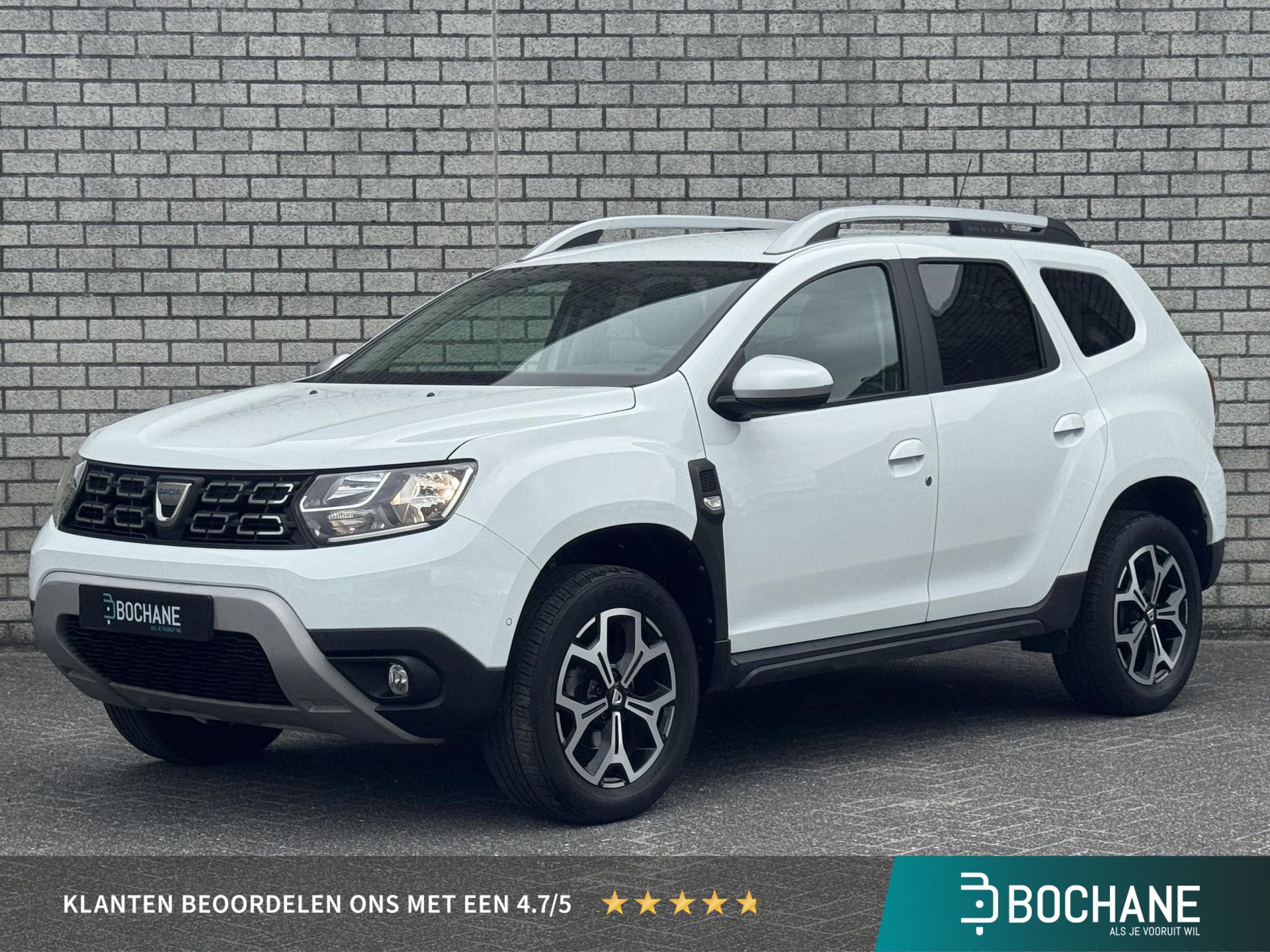 Dacia Duster met kenteken P-070-TS – vooraanzicht