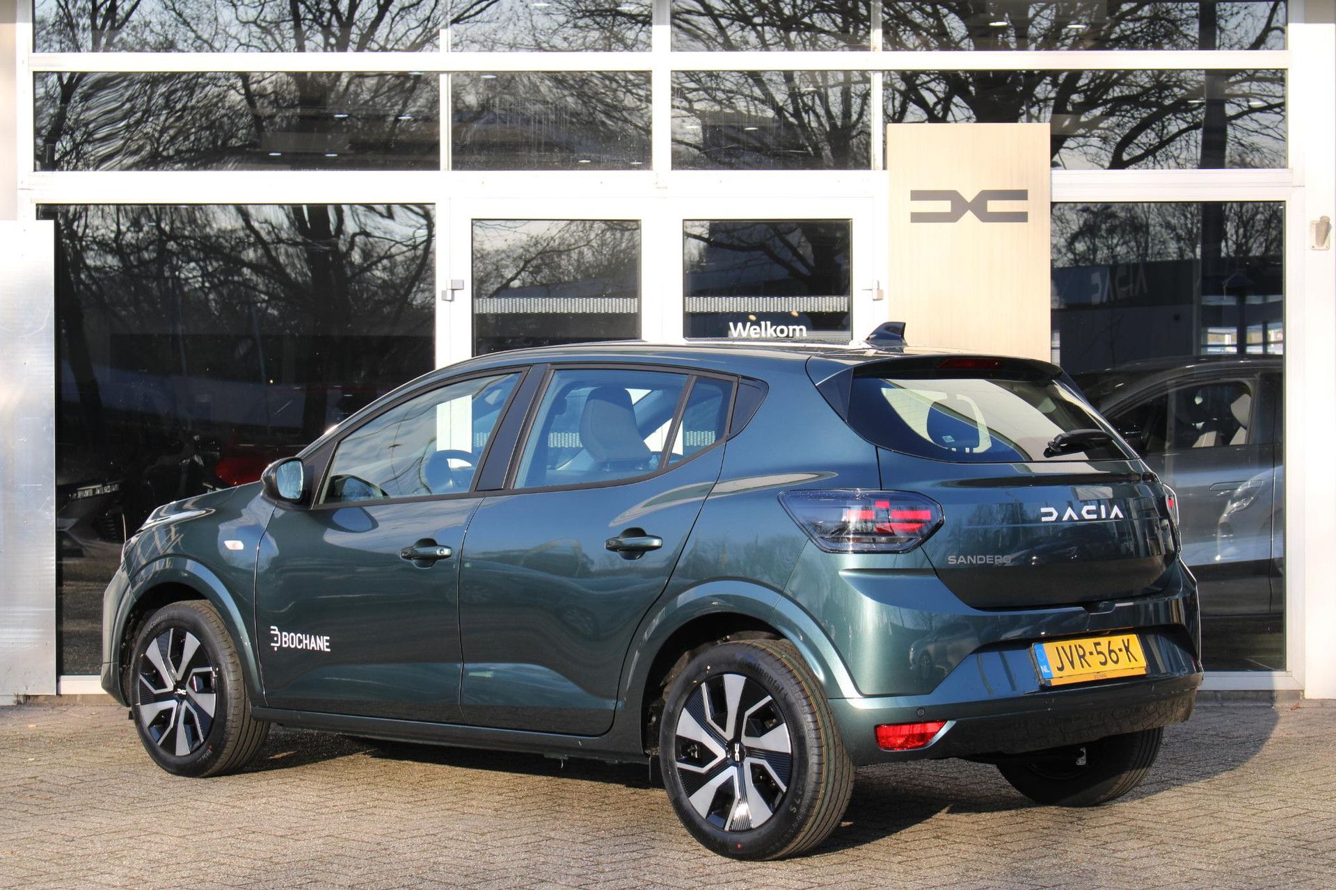 Dacia Sandero met kenteken JVR-56-K – detailfoto