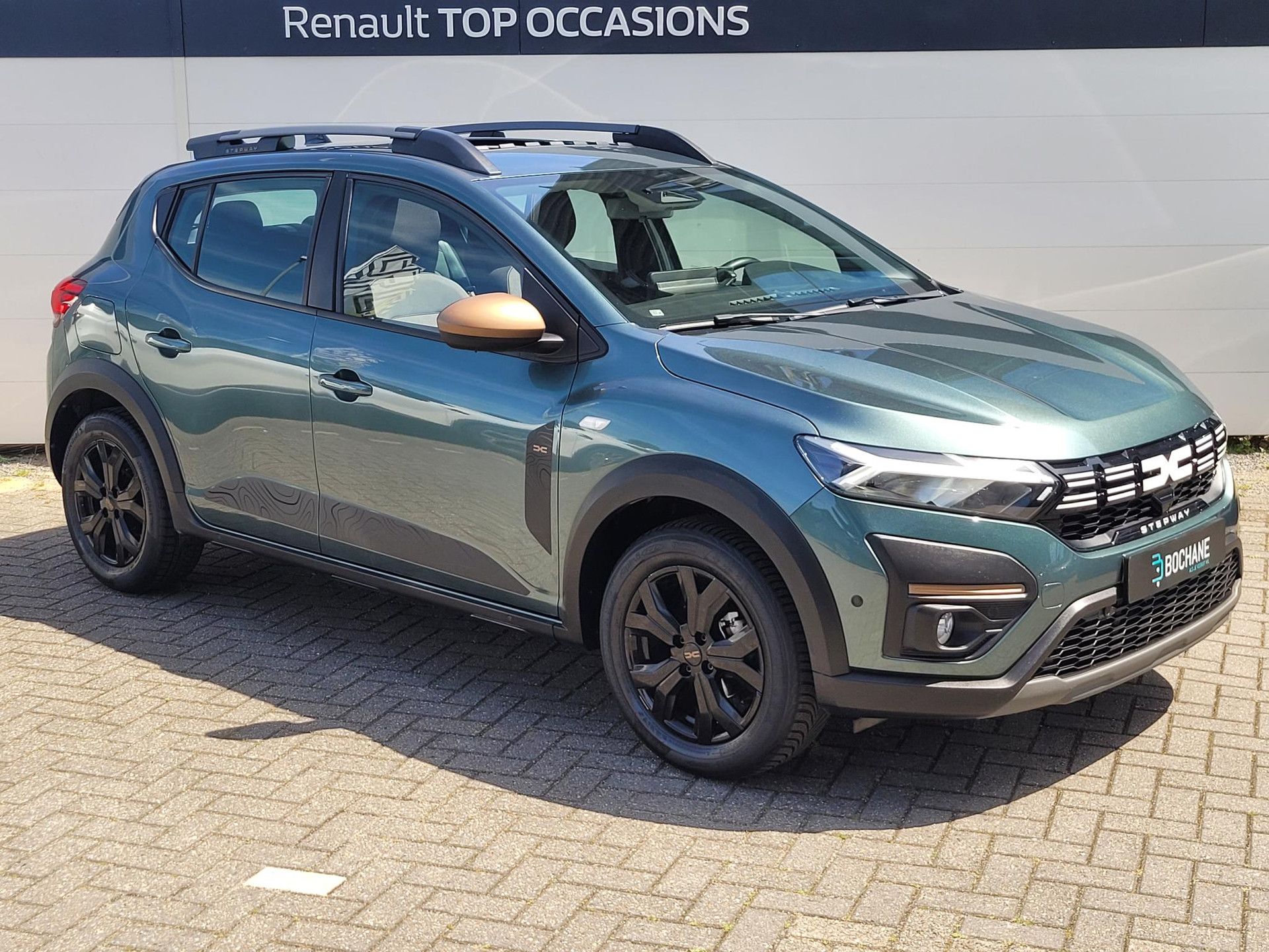 Dacia SanderoStepway met kenteken GHF-57-K – detailfoto