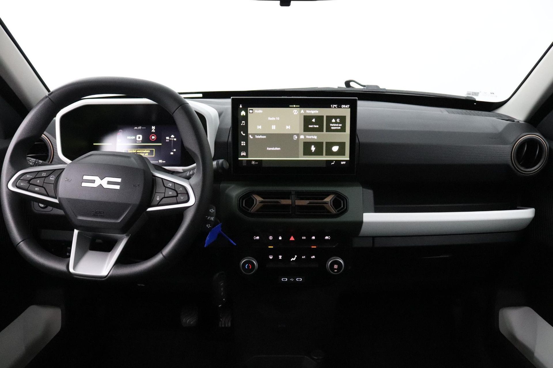 Dacia Spring met kenteken KDX-39-X – interieur