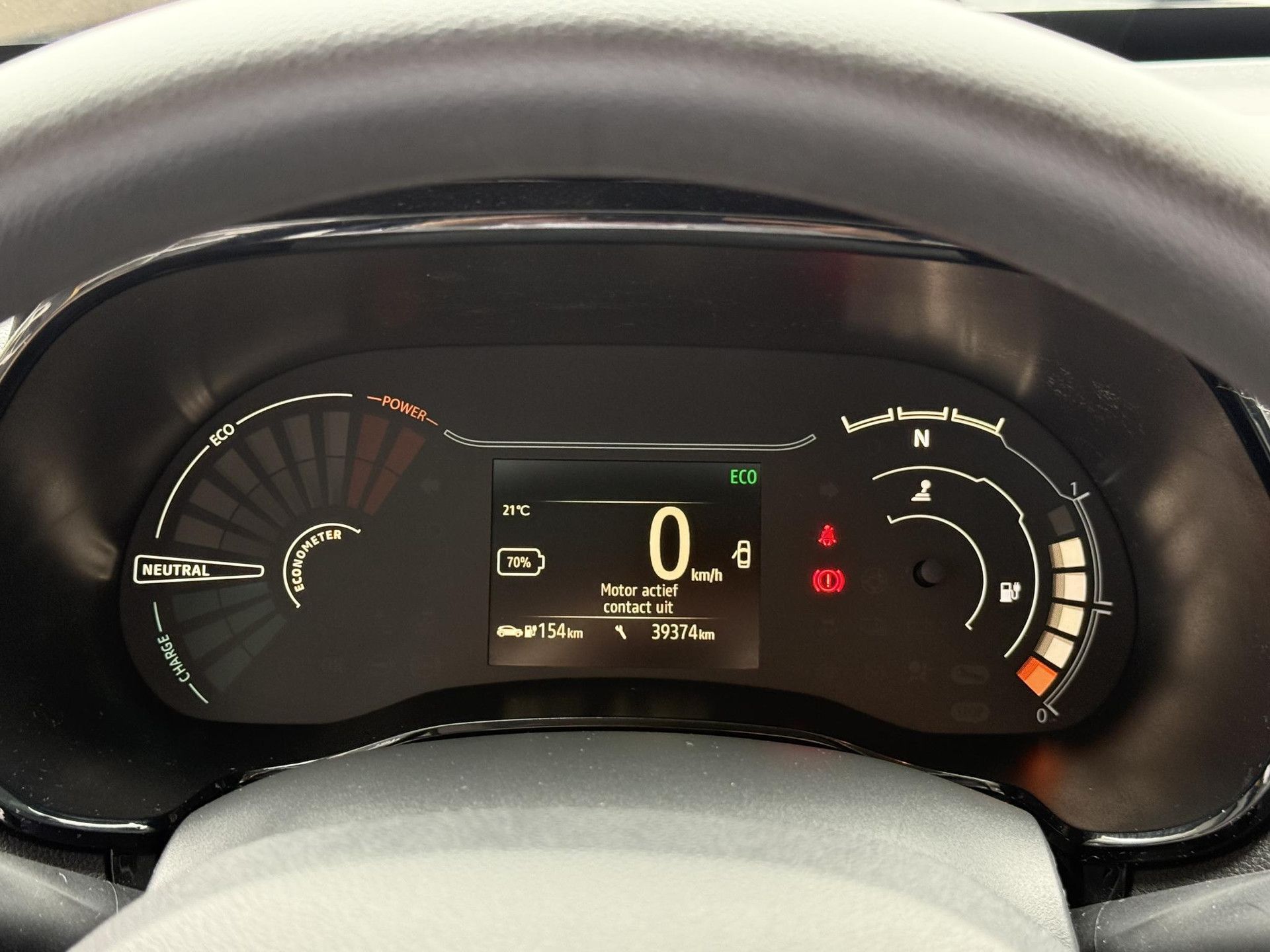 Dacia Spring met kenteken S-783-VB – dashboard