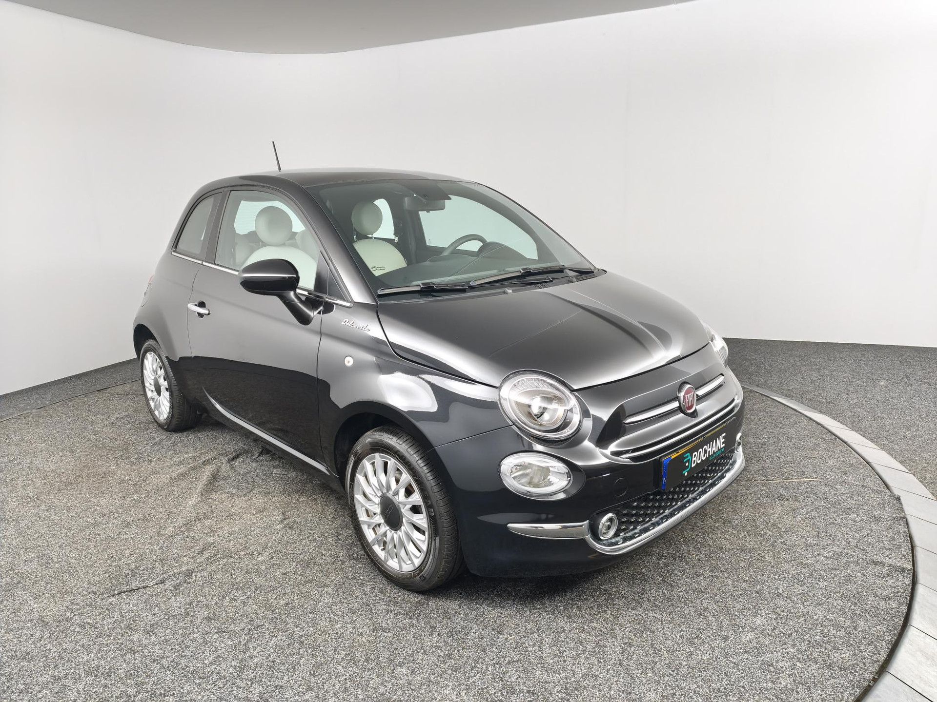 Fiat 500 met kenteken KGF-62-T – detailfoto