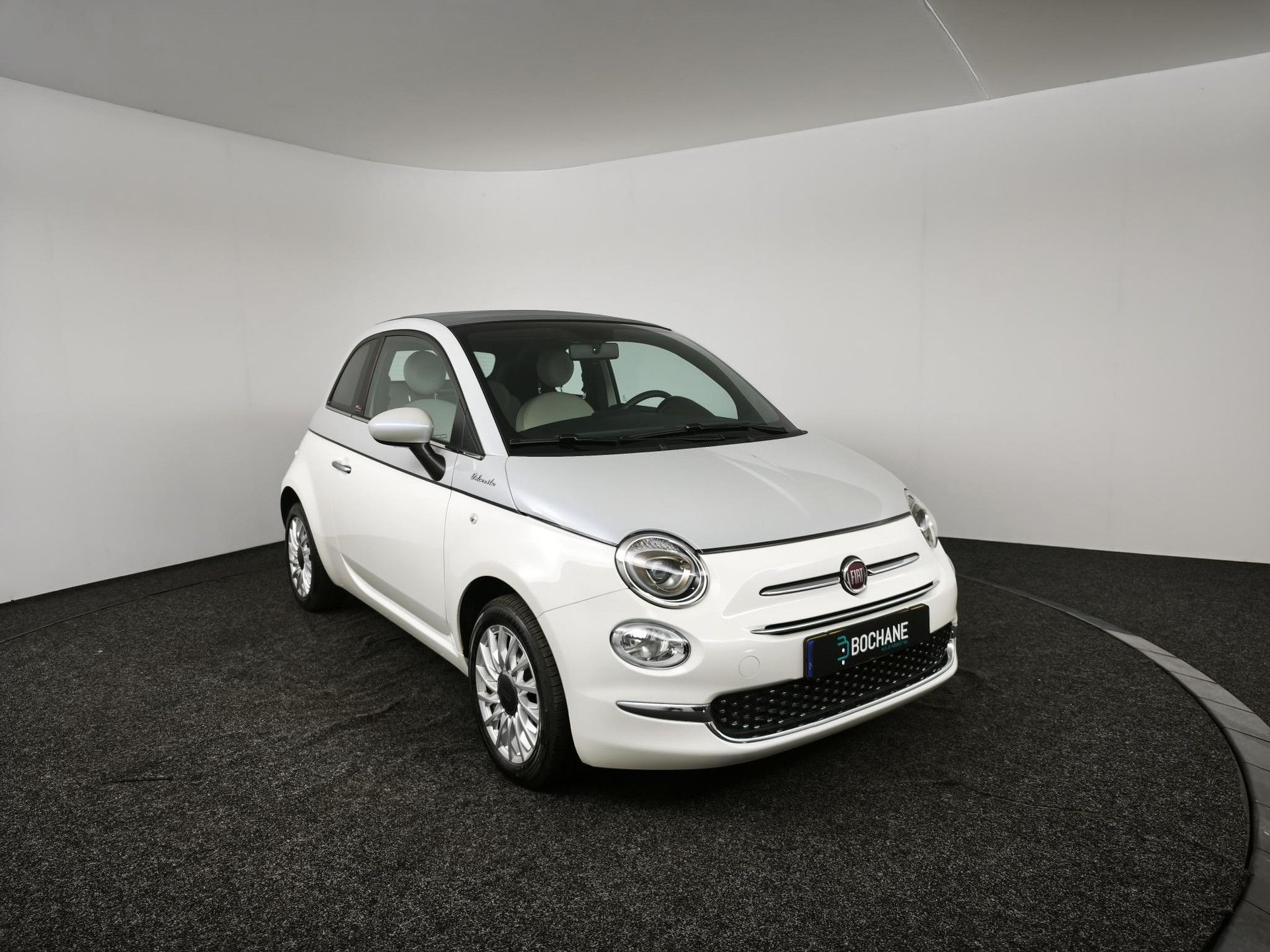 Fiat 500C met kenteken L-515-FN – detailfoto