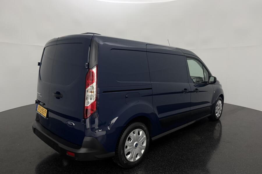 Ford EcoBlue met kenteken VTJ-83-P – interieur