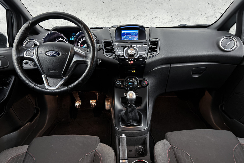 Ford Fiesta – dashboard
