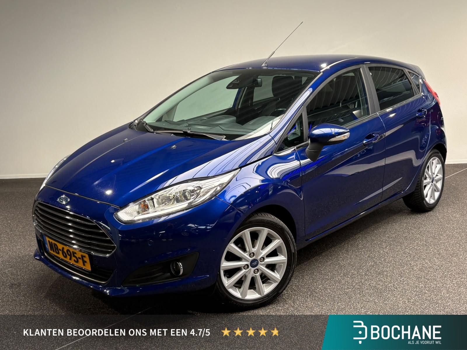 Ford Fiesta met kenteken NB-695-F – vooraanzicht