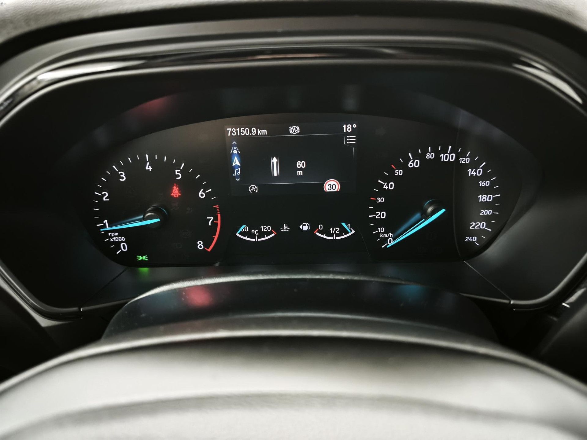 Ford Focus met kenteken KGV-21-P – dashboard