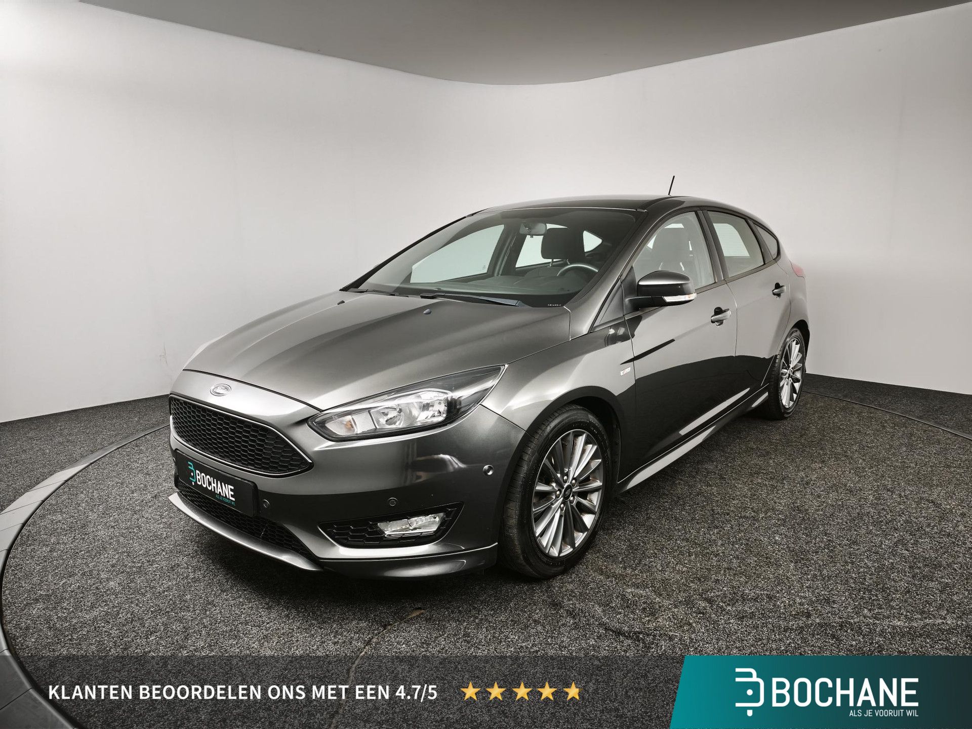 Ford Focus met kenteken SR-465-F – vooraanzicht