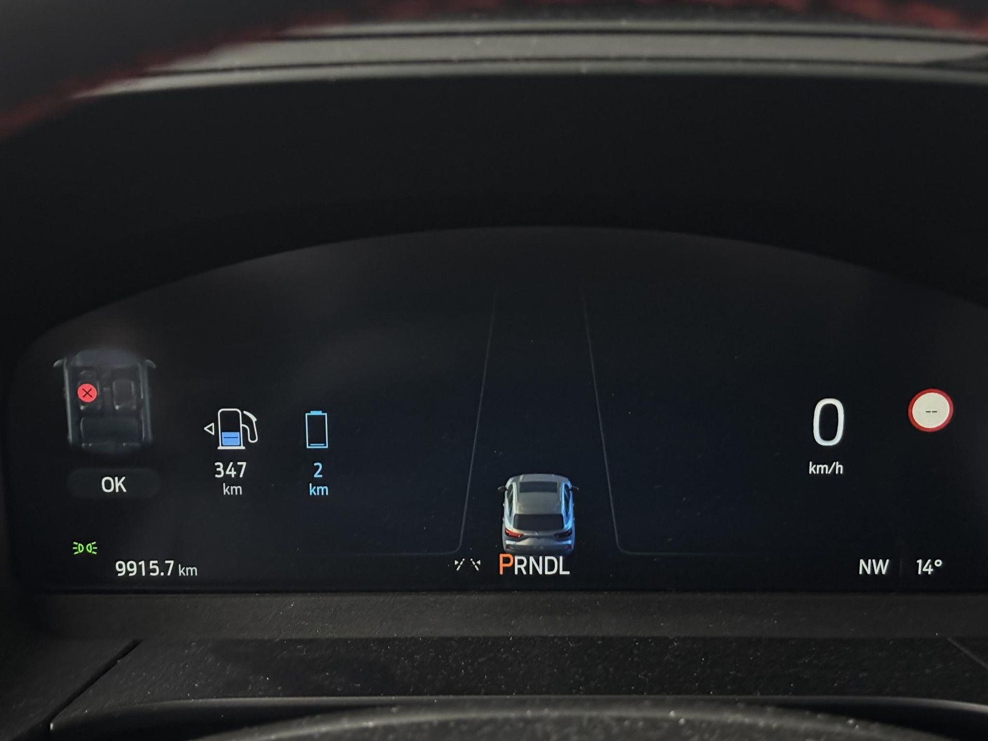 Ford Kuga met kenteken GFF-85-G – dashboard