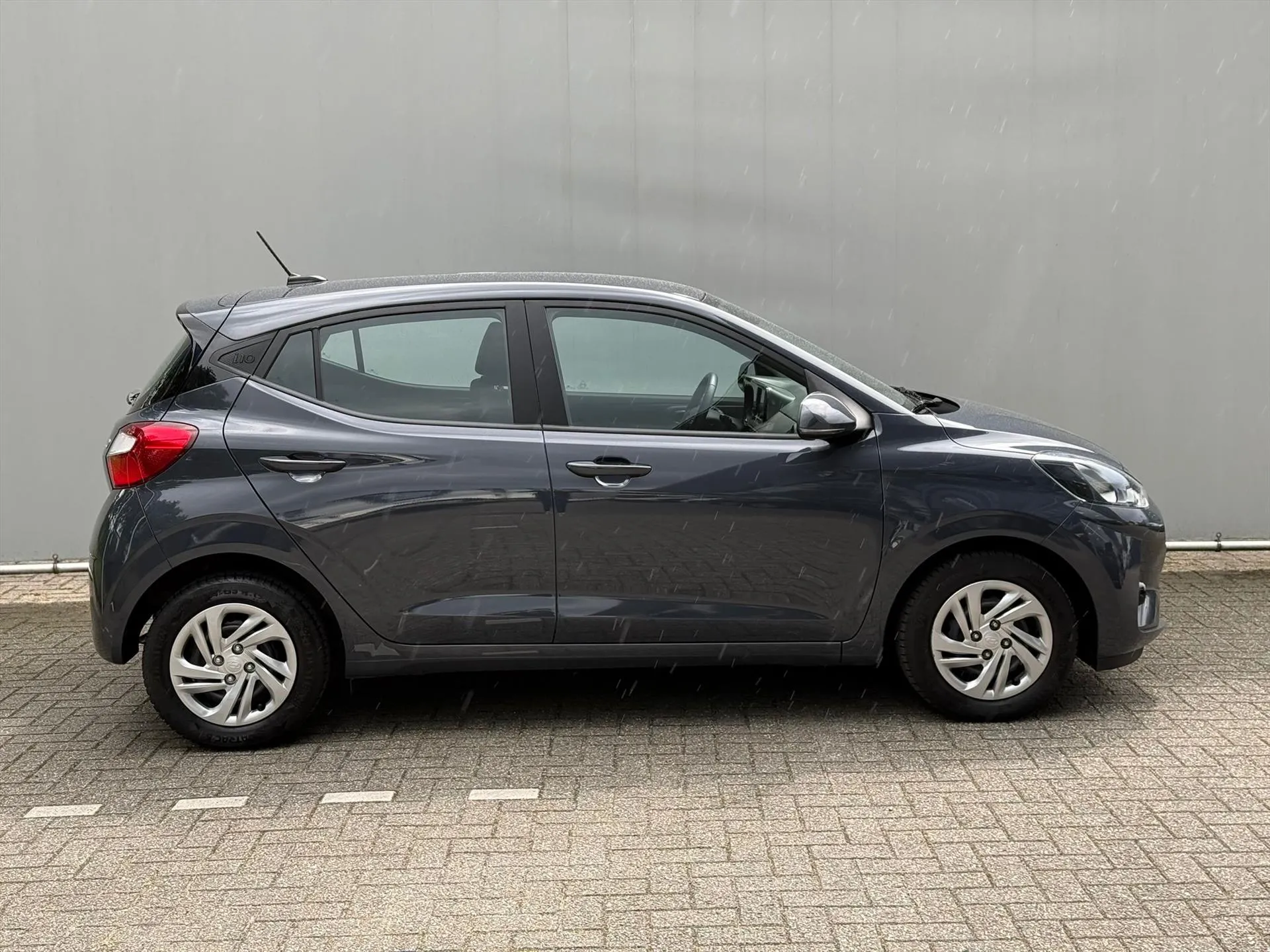 Hyundai i10 met kenteken HDJ-26-G – interieur
