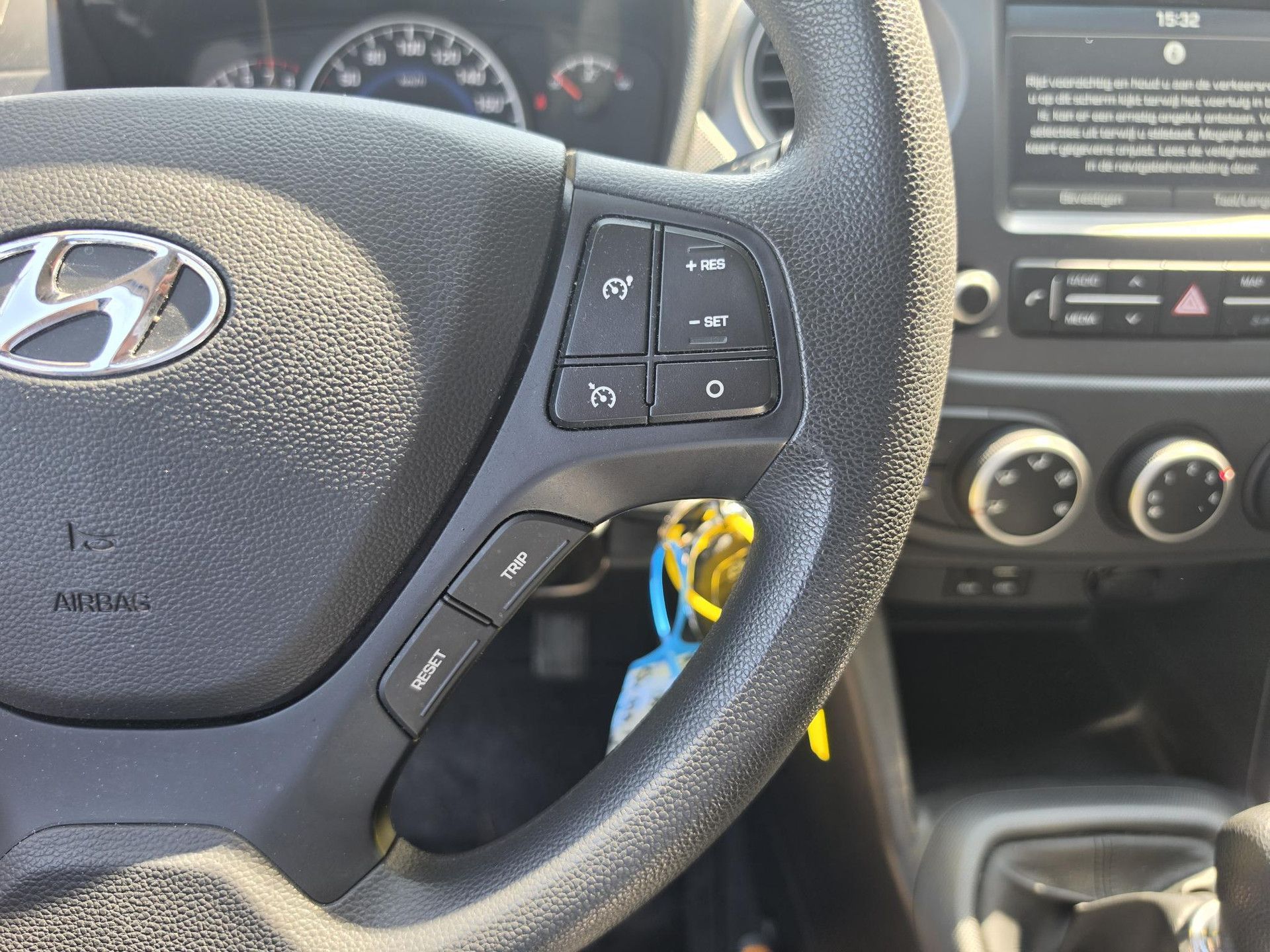 Hyundai i10 met kenteken SK-918-J – dashboard