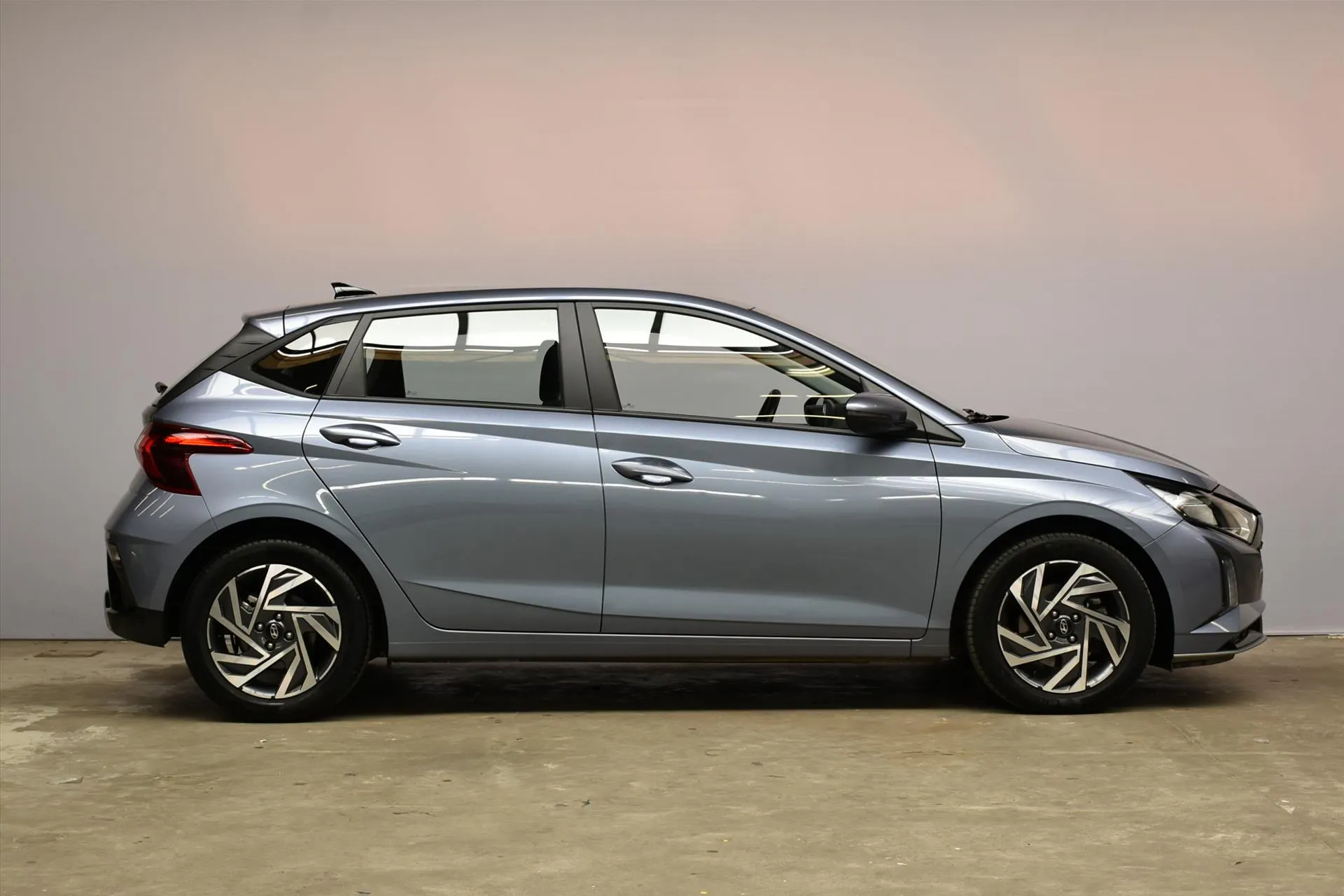 Hyundai i20 met kenteken HFG-56-Z – dashboard