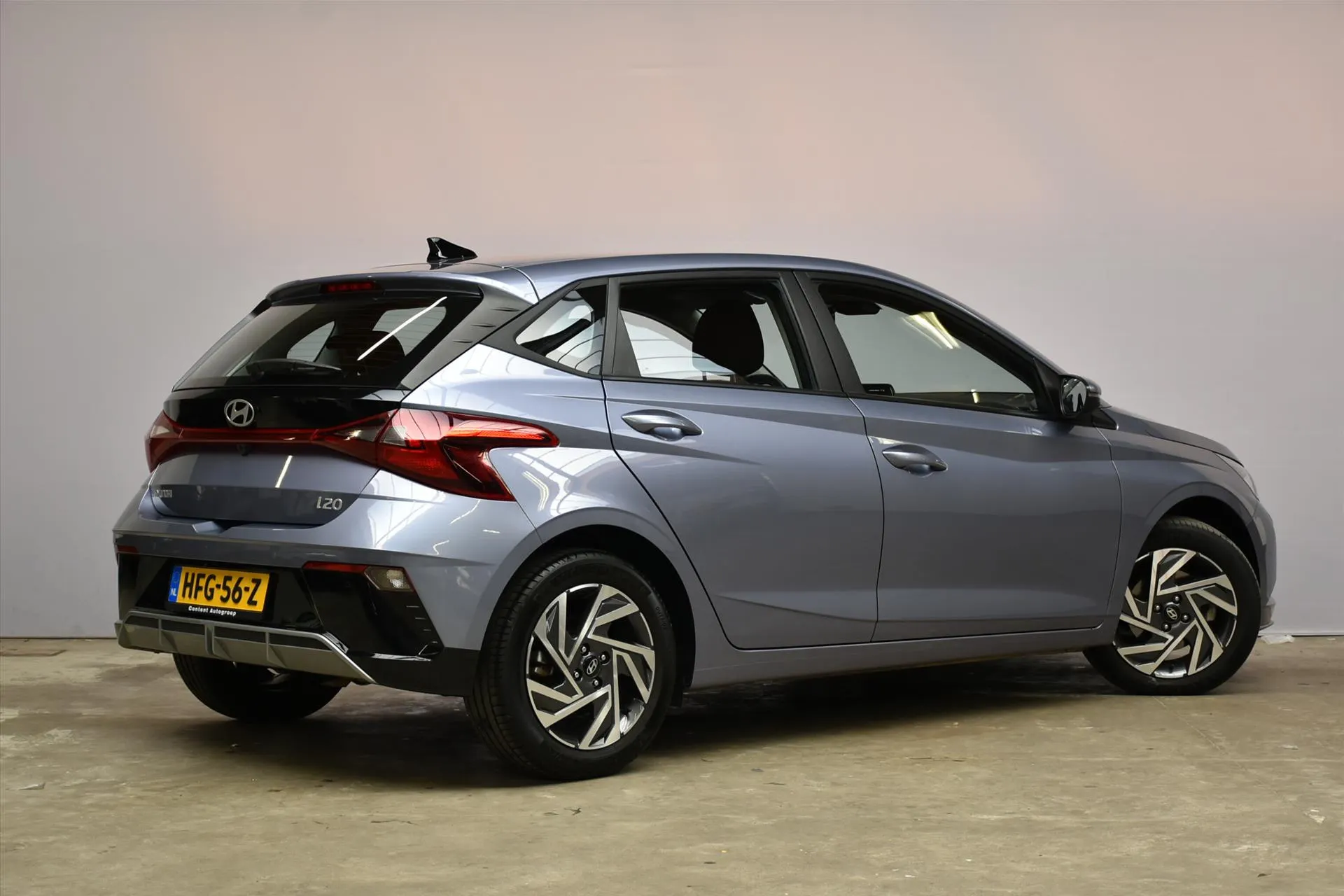 Hyundai i20 met kenteken HFG-56-Z – detailfoto