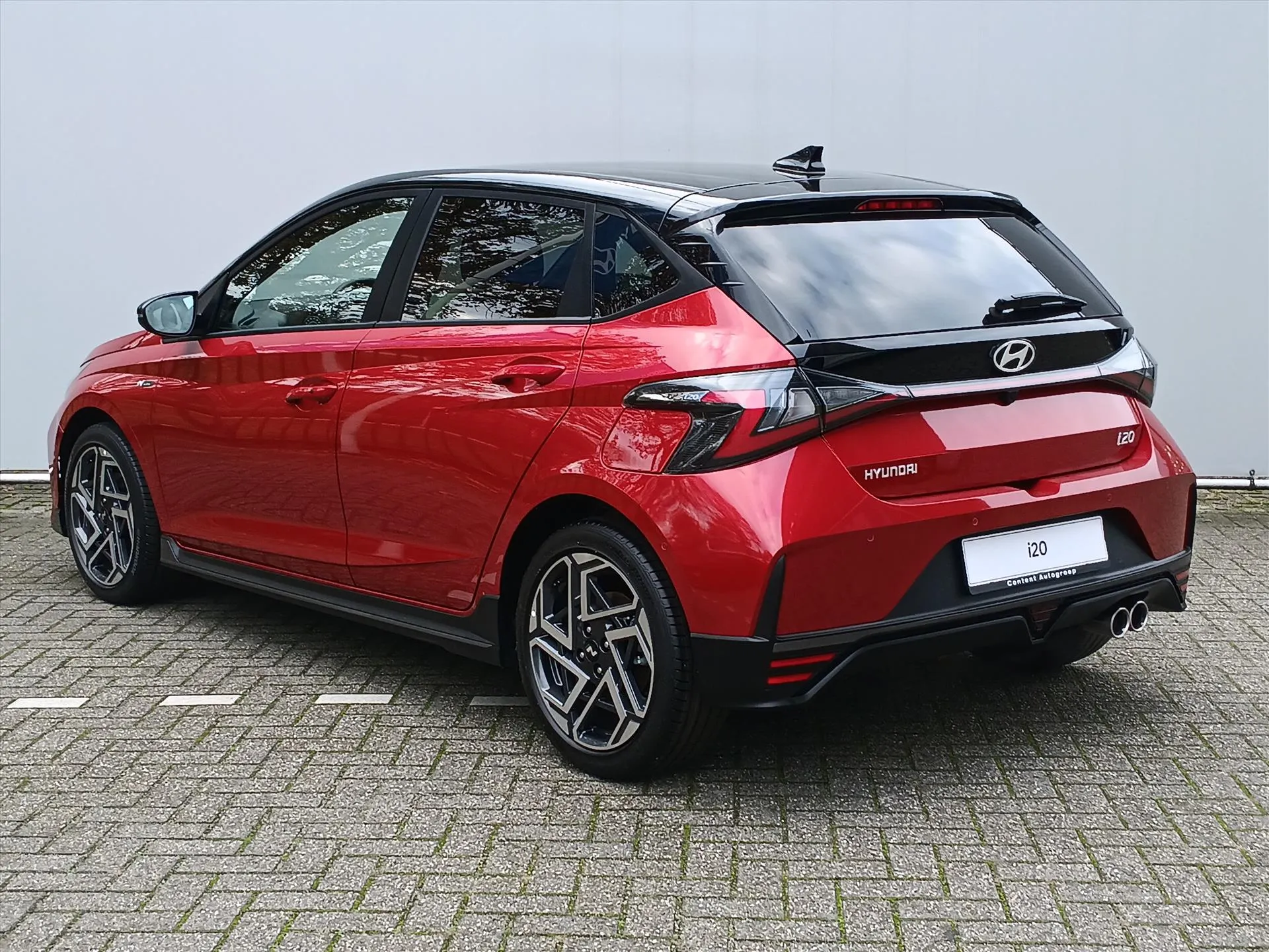 Hyundai i20 met kenteken JVJ-02-Z – interieur