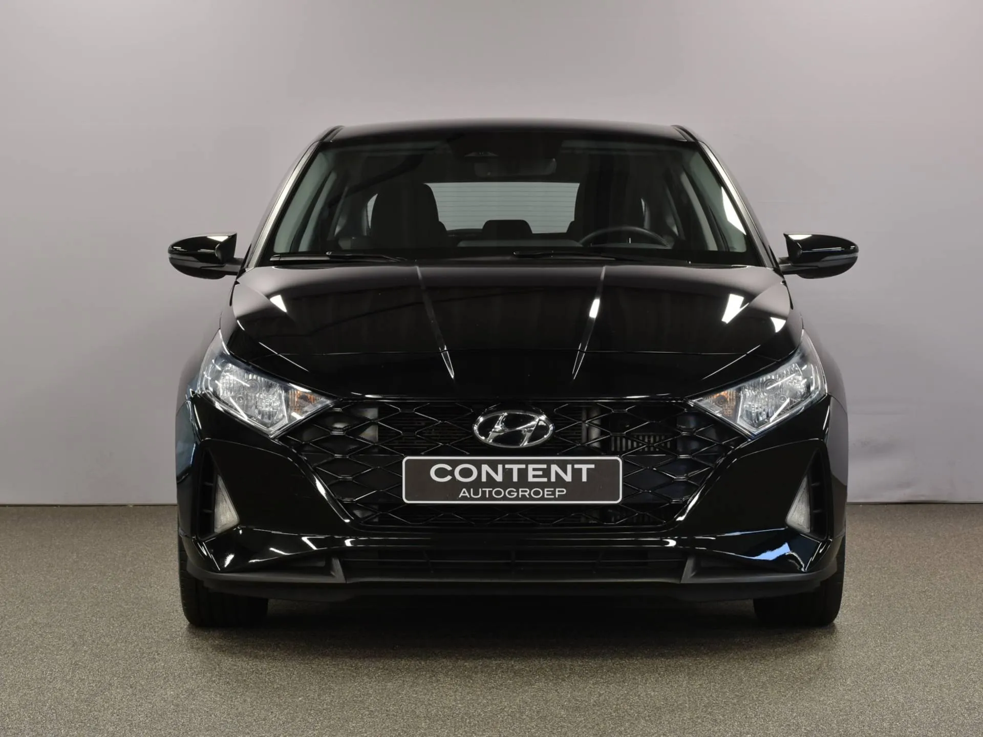 Hyundai i20 met kenteken S-081-JZ – achteraanzicht
