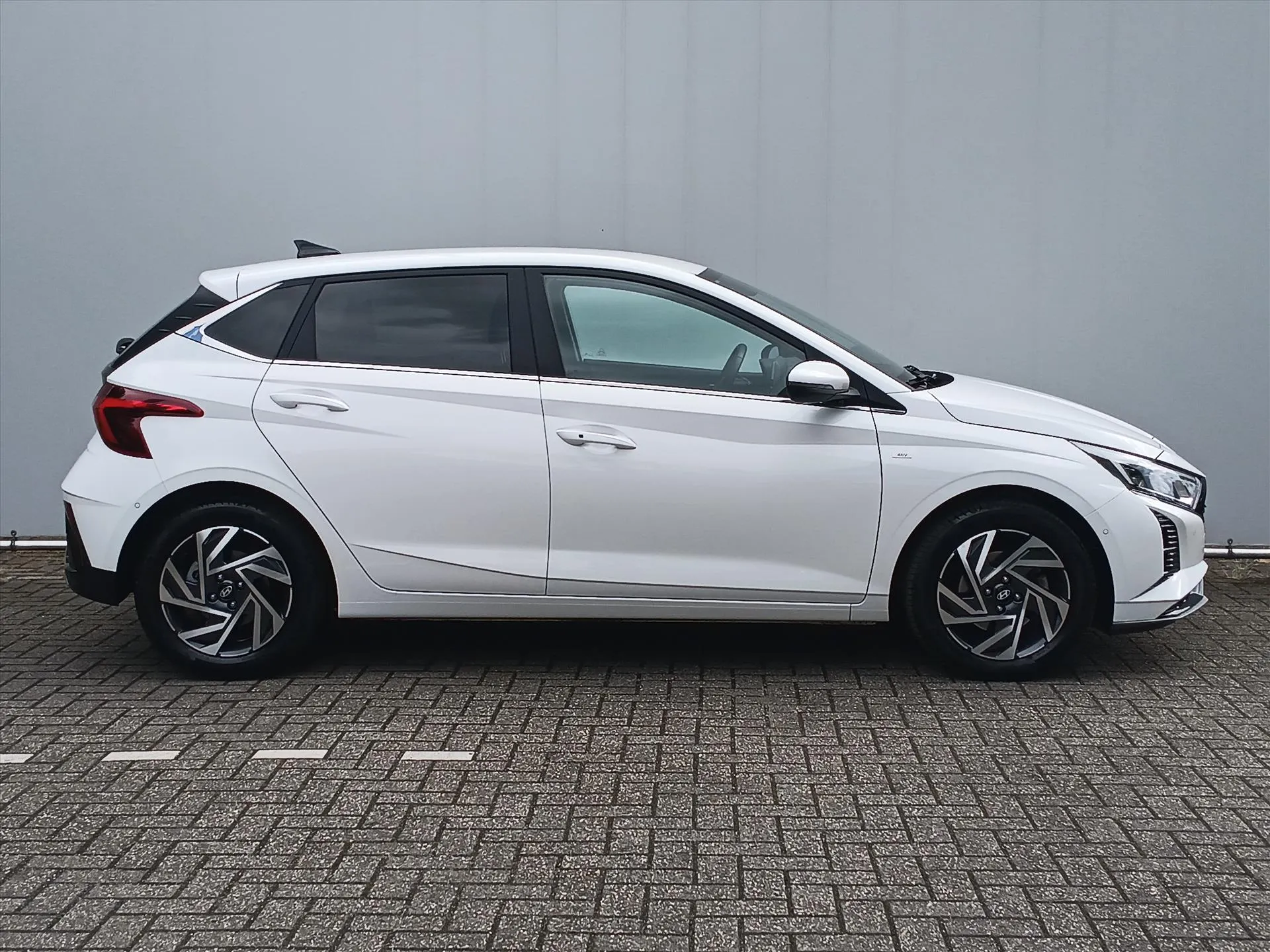 Hyundai i20 met kenteken Z-911-GK – dashboard