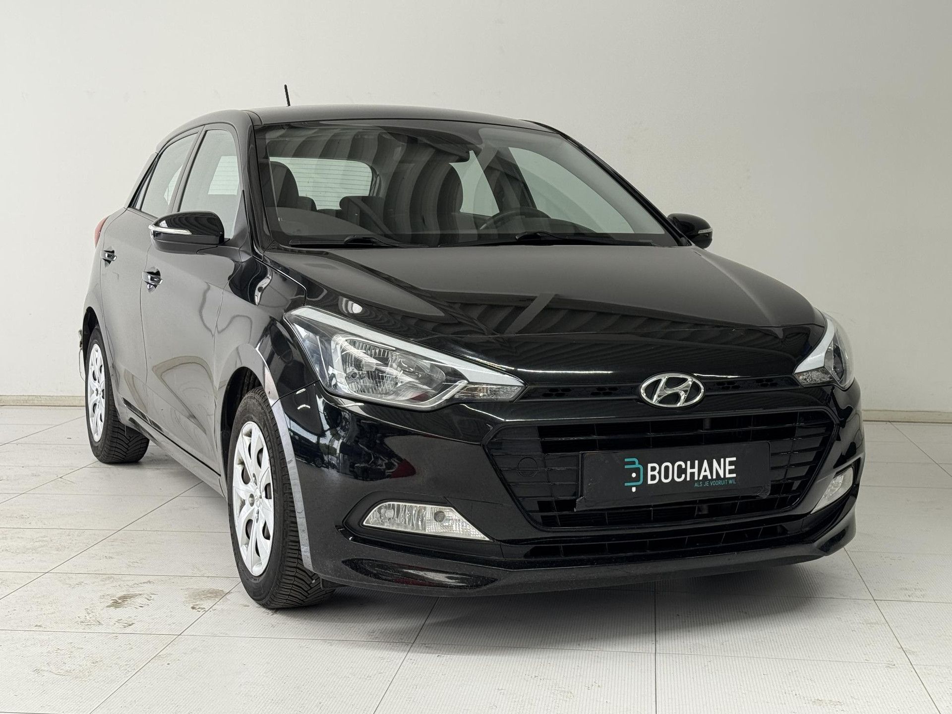 Hyundai i20 met kenteken ZF-759-G – detailfoto