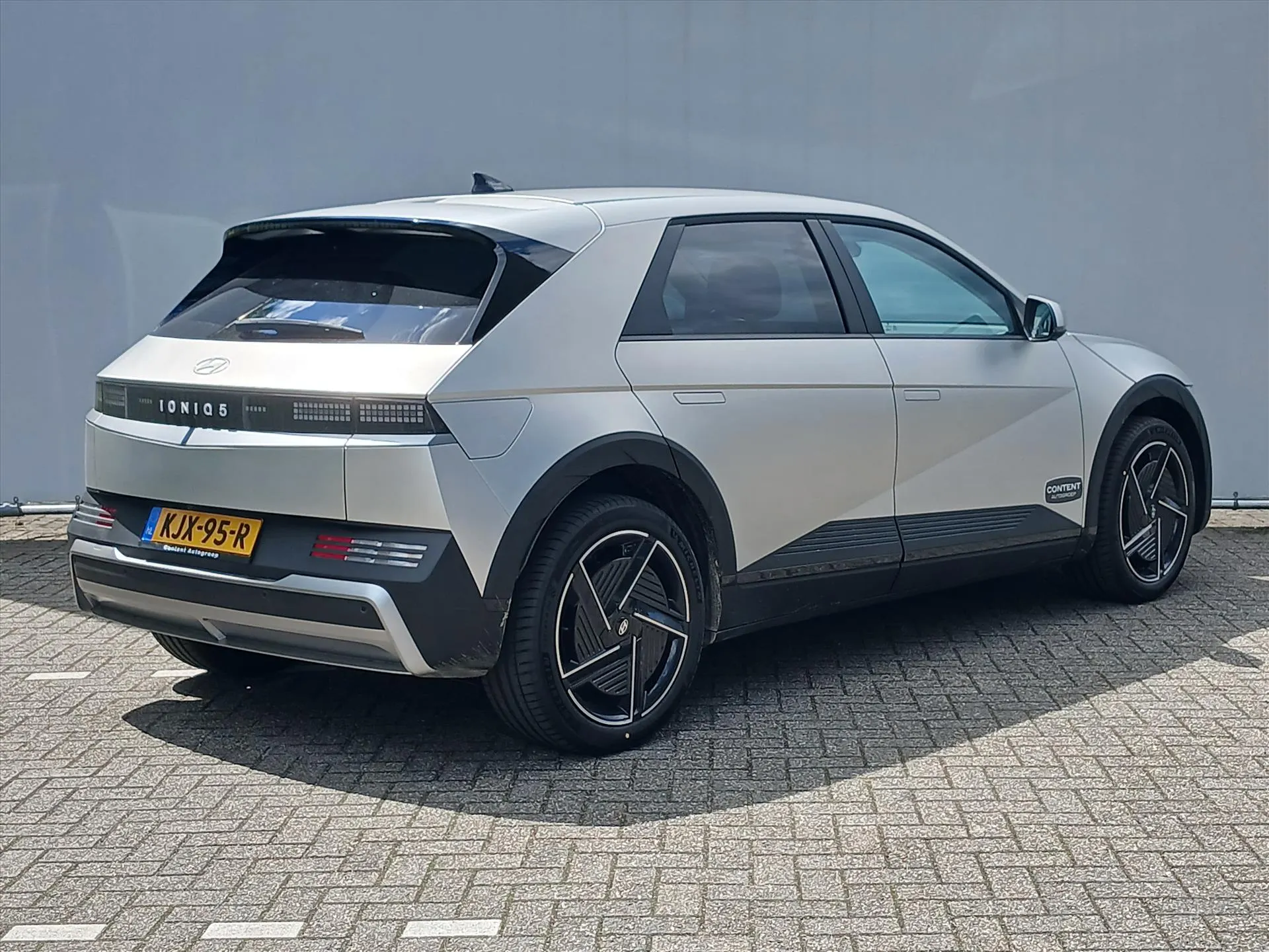 Hyundai IONIQ5 met kenteken KJX-95-R – detailfoto
