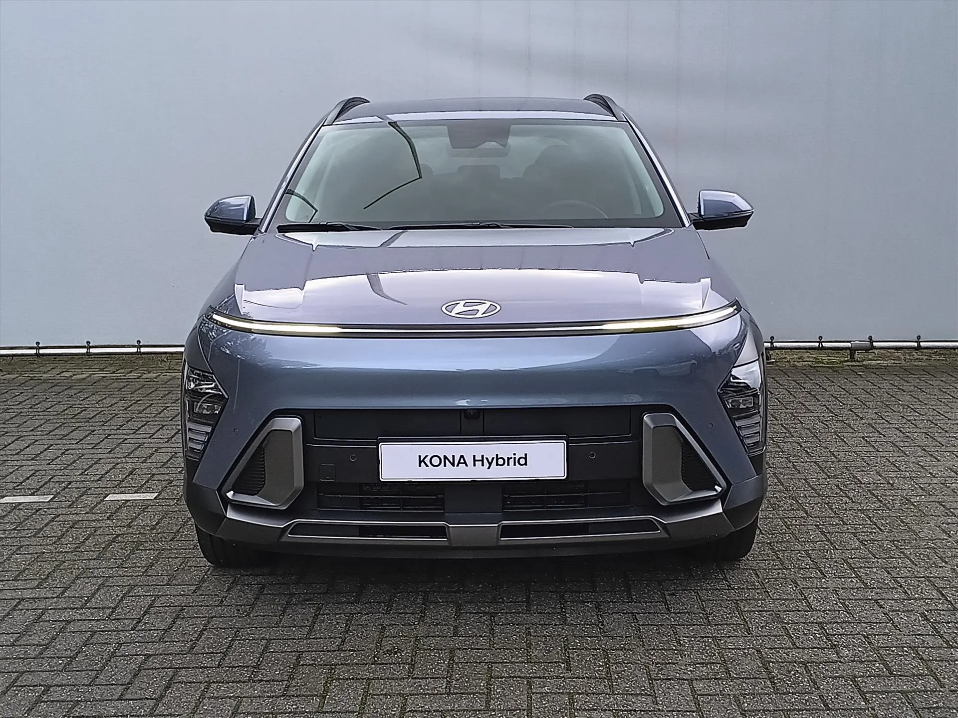 Hyundai Kona met kenteken 72953 – achteraanzicht