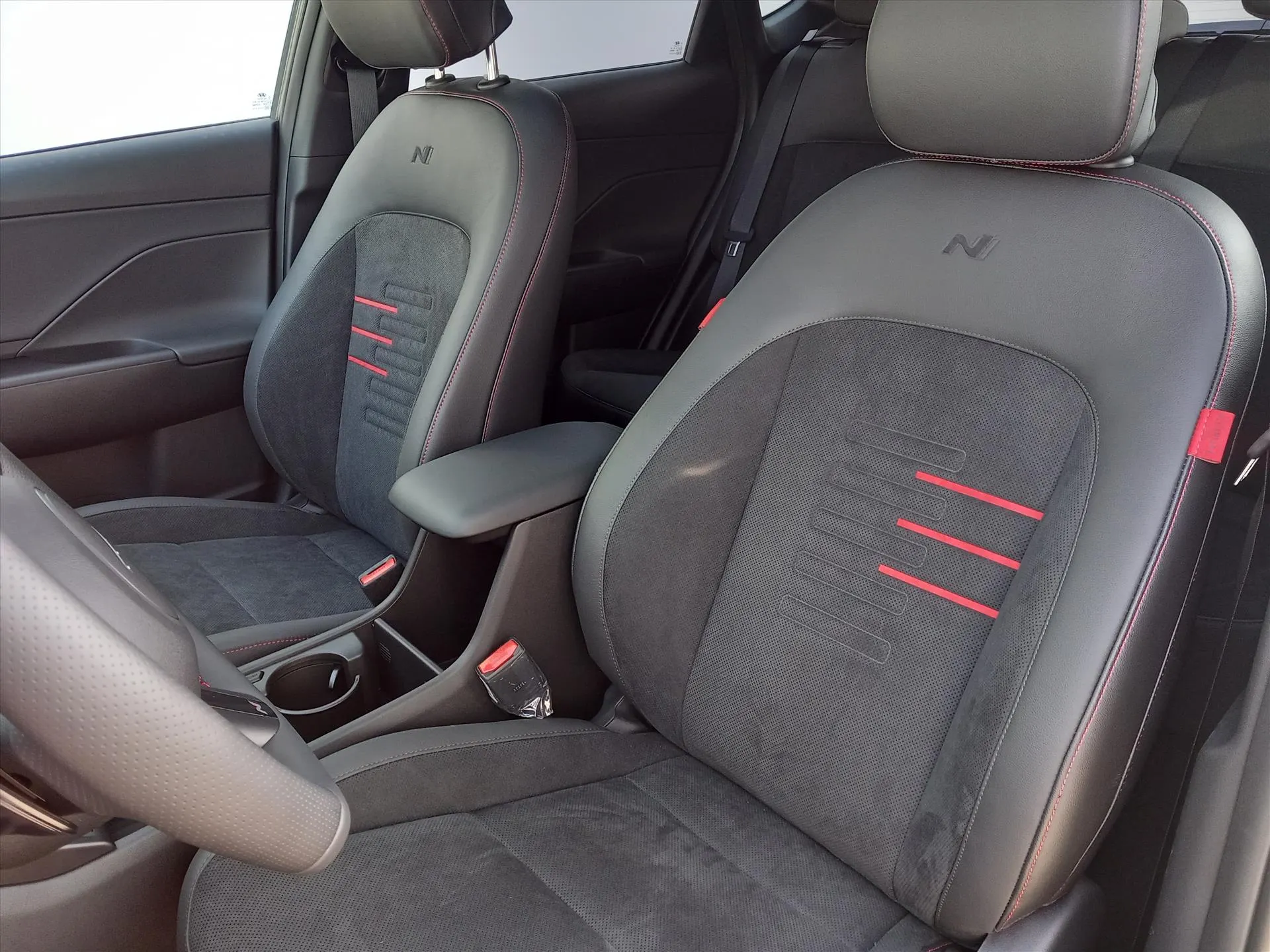 Hyundai Kona met kenteken 73784 – dashboard