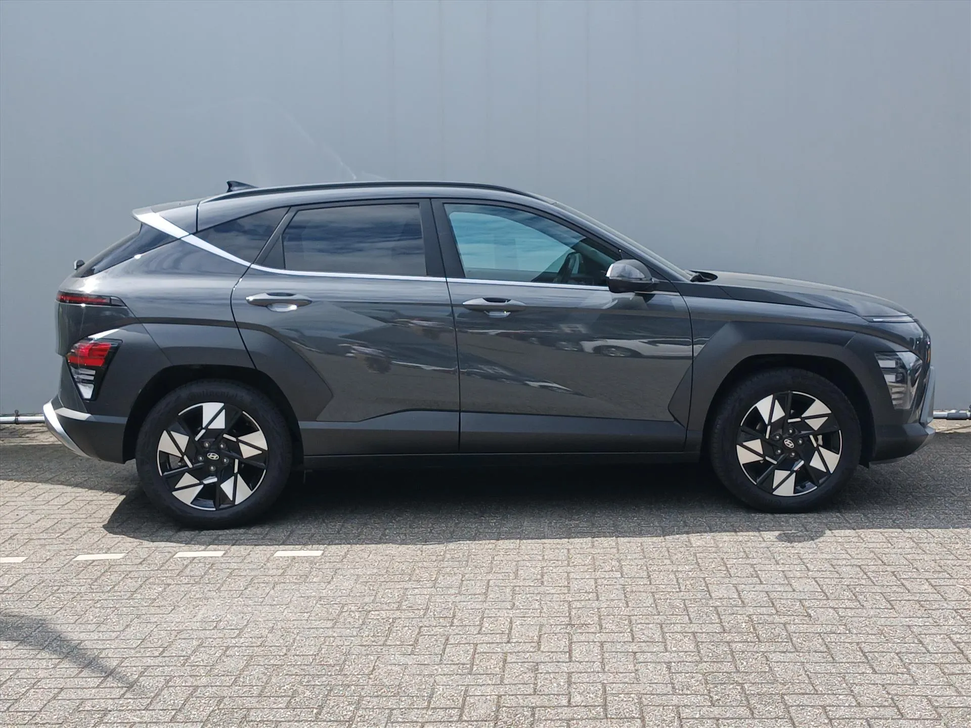 Hyundai Kona met kenteken HNH-66-D – dashboard