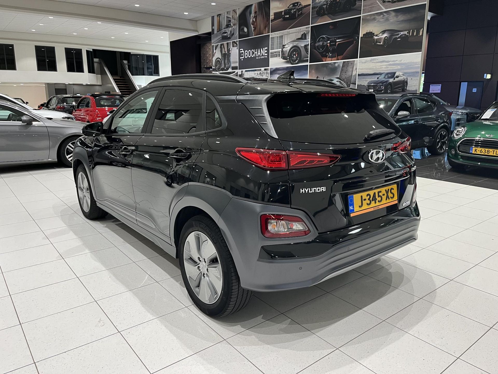 Hyundai Kona met kenteken J-345-XS – detailfoto