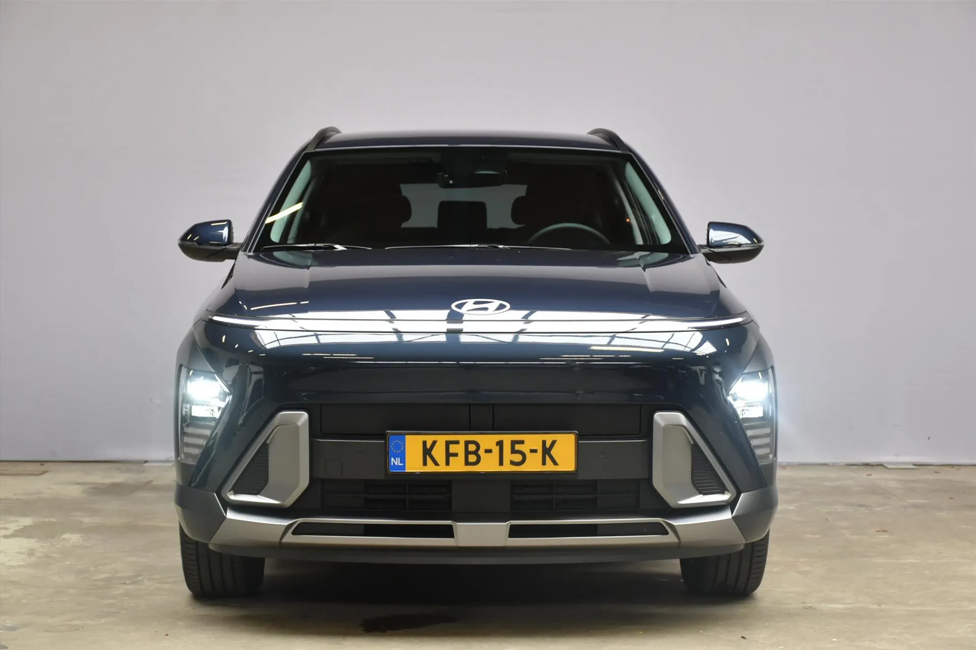 Hyundai Kona met kenteken KFB-15-K – achteraanzicht