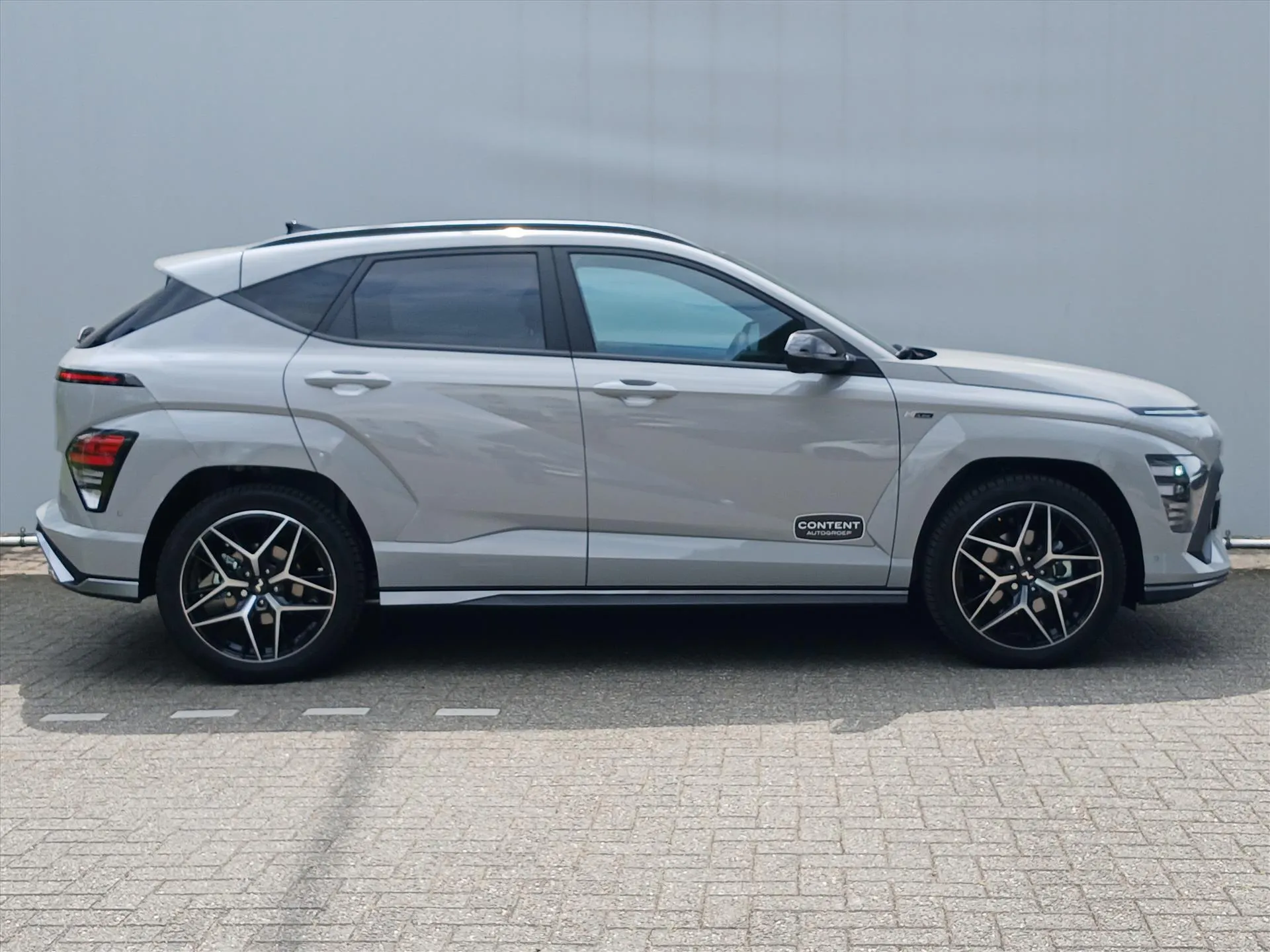 Hyundai Kona met kenteken KGG-76-R – dashboard