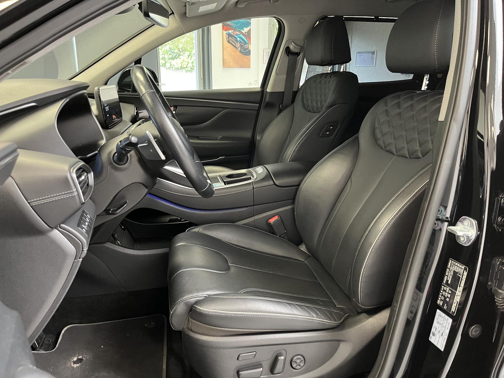 Hyundai SantaFe met kenteken X-275-LJ – dashboard