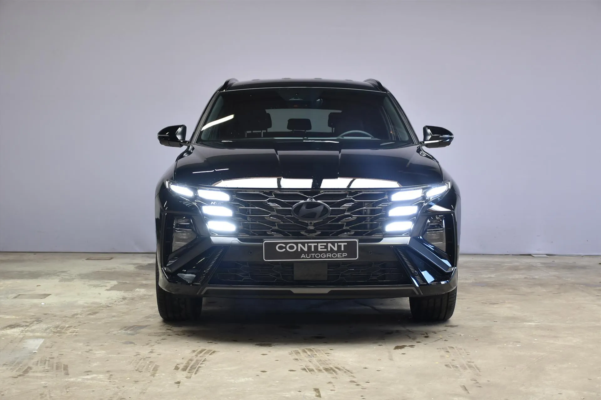 Hyundai Tucson met kenteken 76944 – achteraanzicht