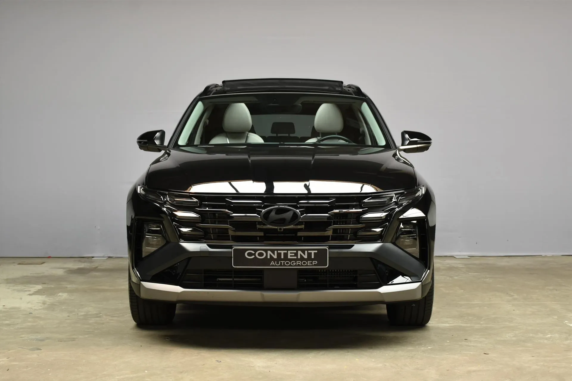 Hyundai Tucson met kenteken KLF-39-V – interieur