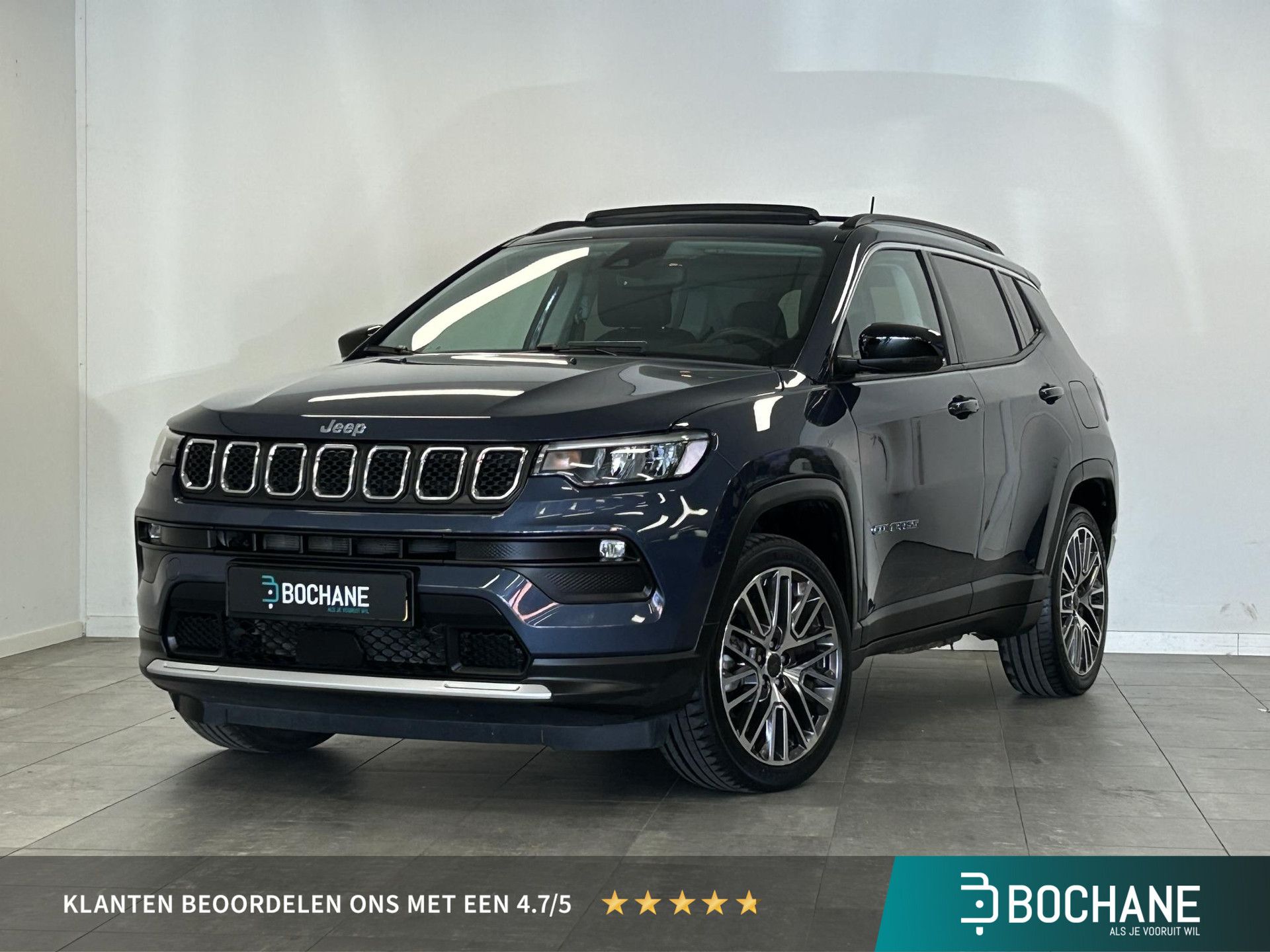 Jeep Compass met kenteken KGV-12-T – vooraanzicht