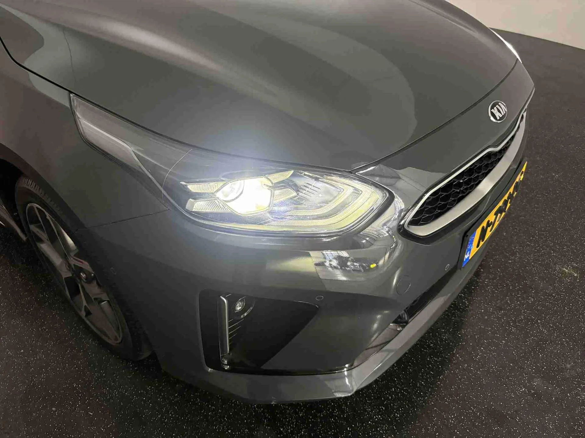 Kia Ceed met kenteken N-791-DG – dashboard