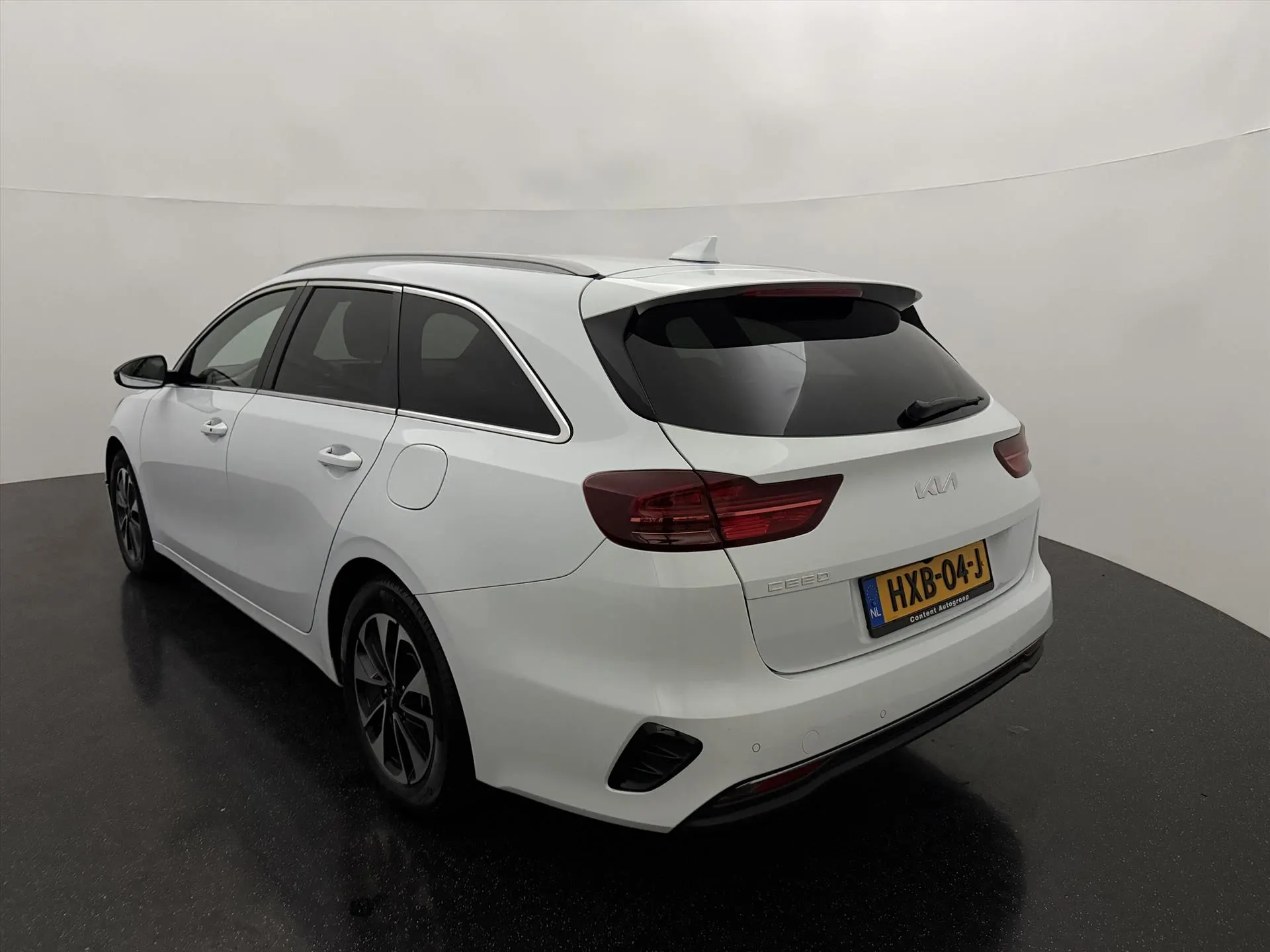 Kia CeedSportswagon met kenteken HXB-04-J – interieur