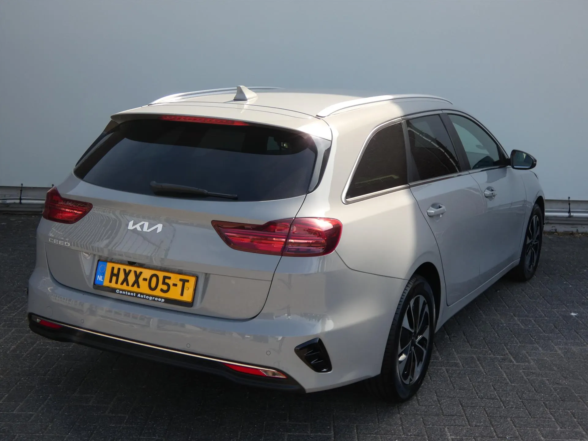 Kia CeedSportswagon met kenteken HXX-05-T – detailfoto