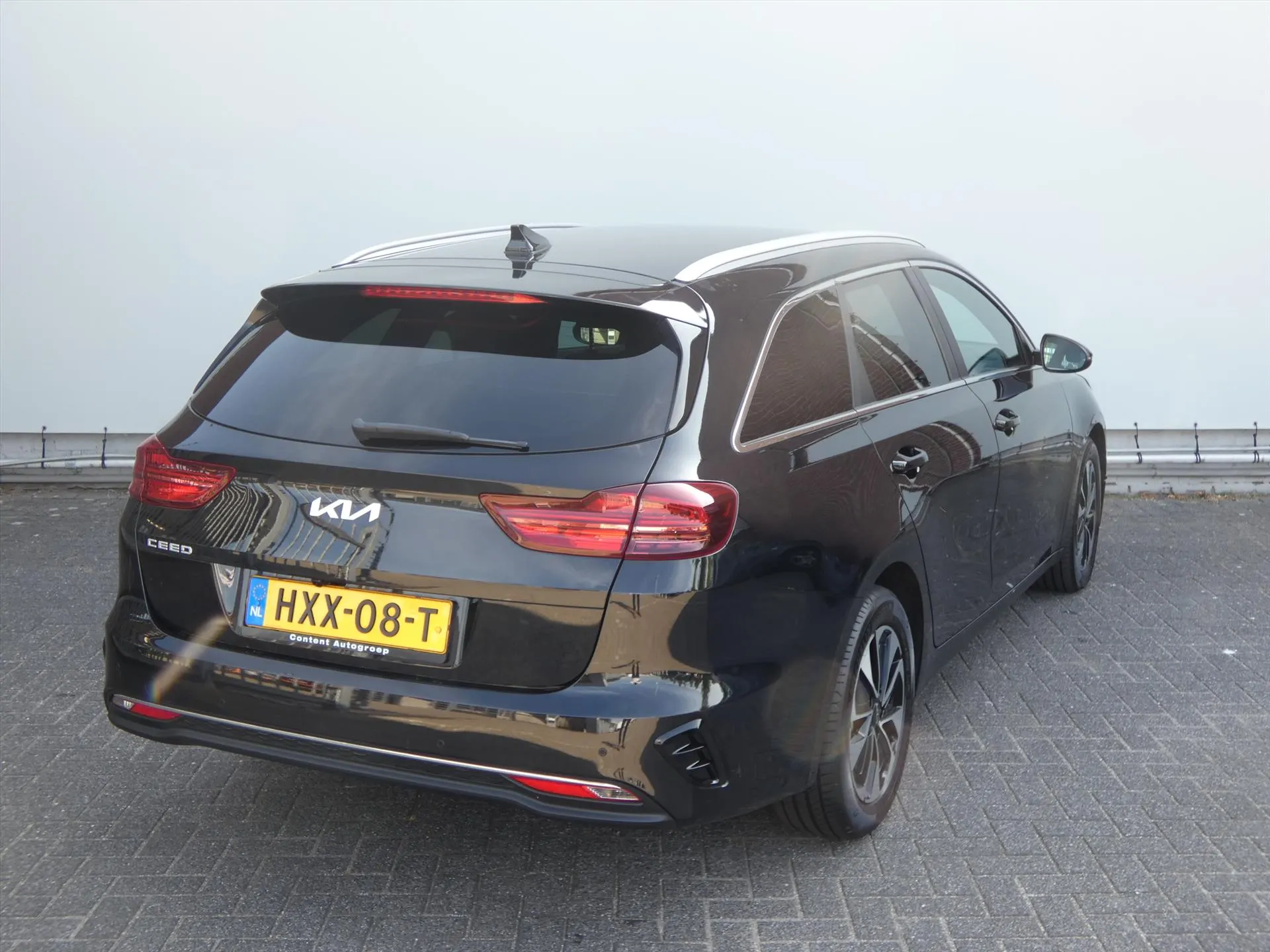 Kia CeedSportswagon met kenteken HXX-08-T – detailfoto