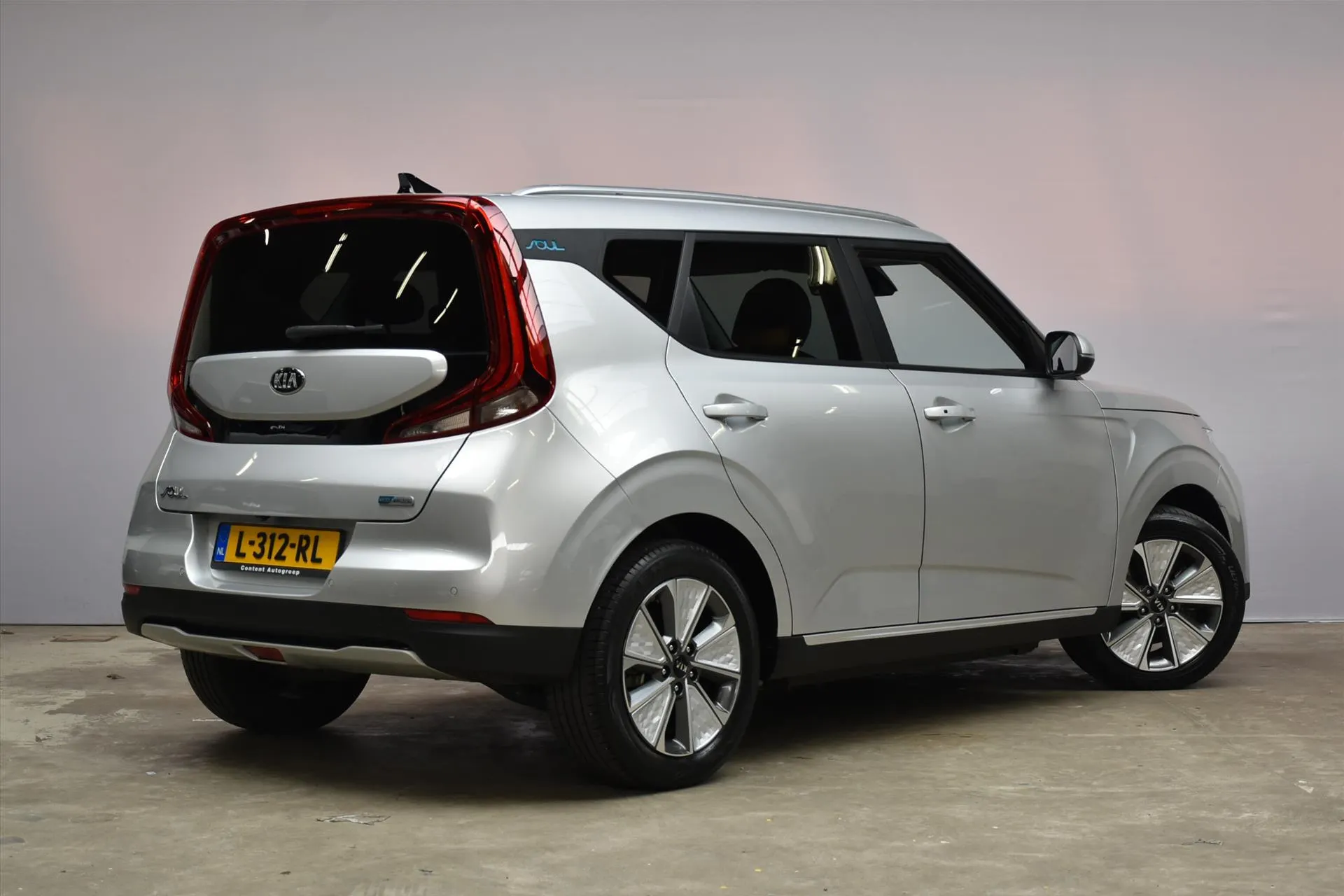 Kia e-Soul met kenteken L-312-RL – detailfoto