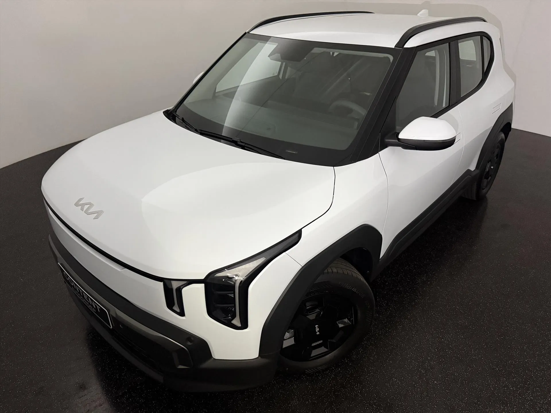 Kia EV2 met kenteken 77150 – interieur