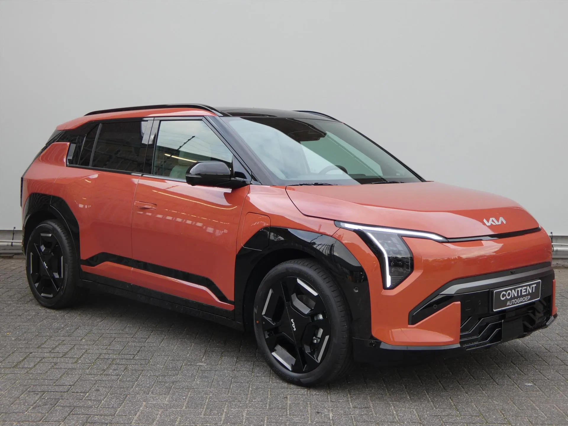 Kia EV3 met kenteken 64301 – interieur