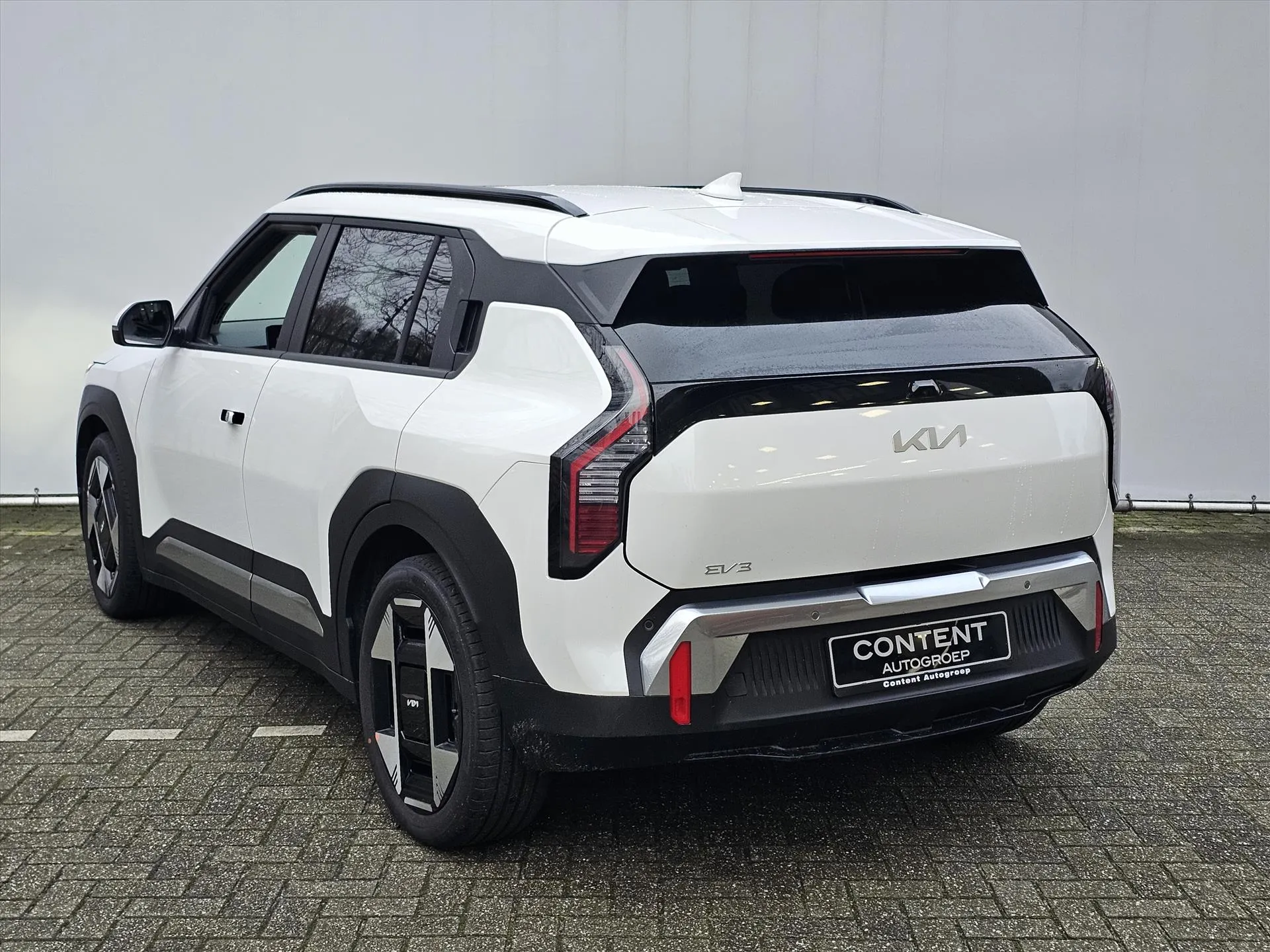 Kia EV3 met kenteken 66269 – interieur