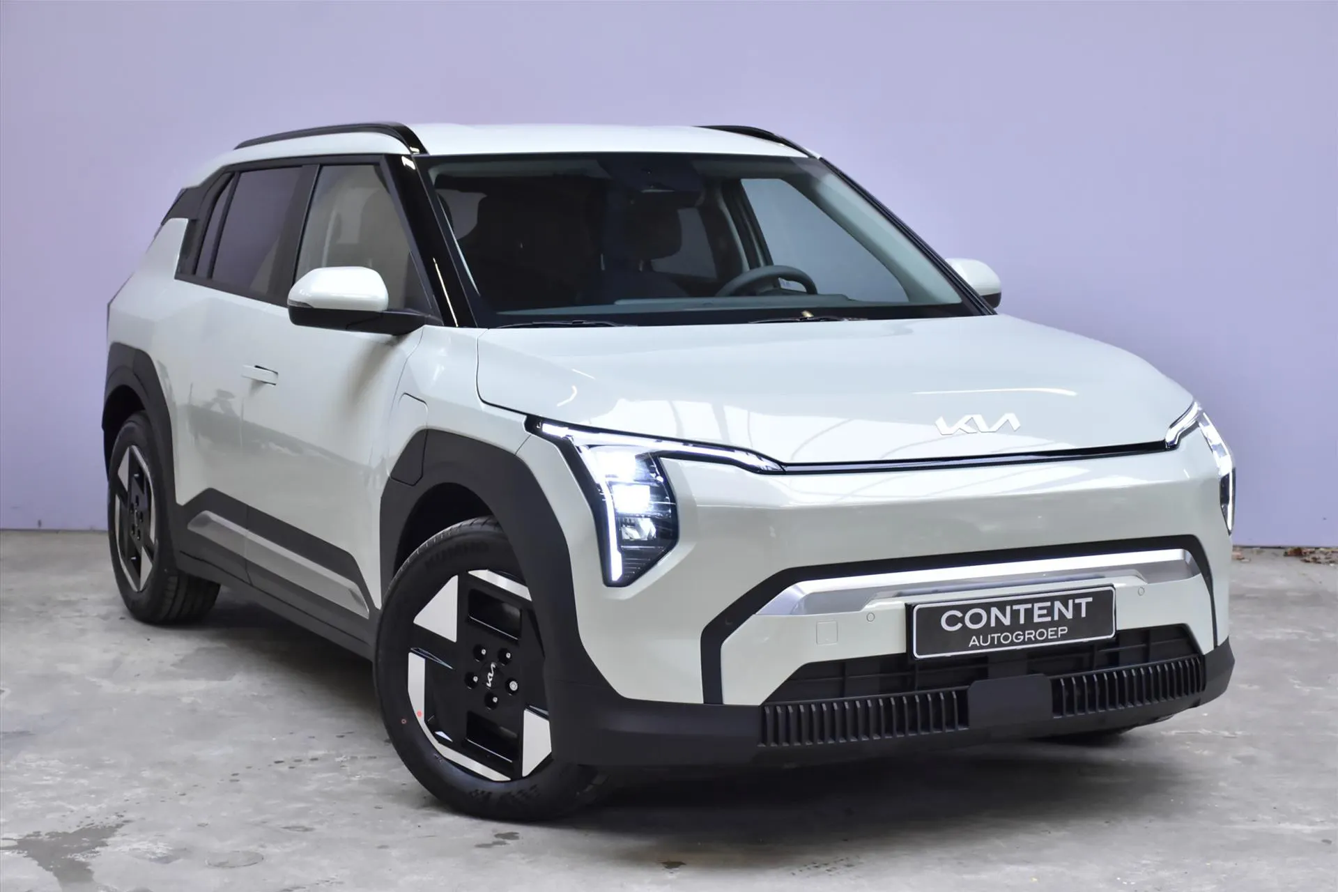 Kia EV3 met kenteken 66892 – interieur