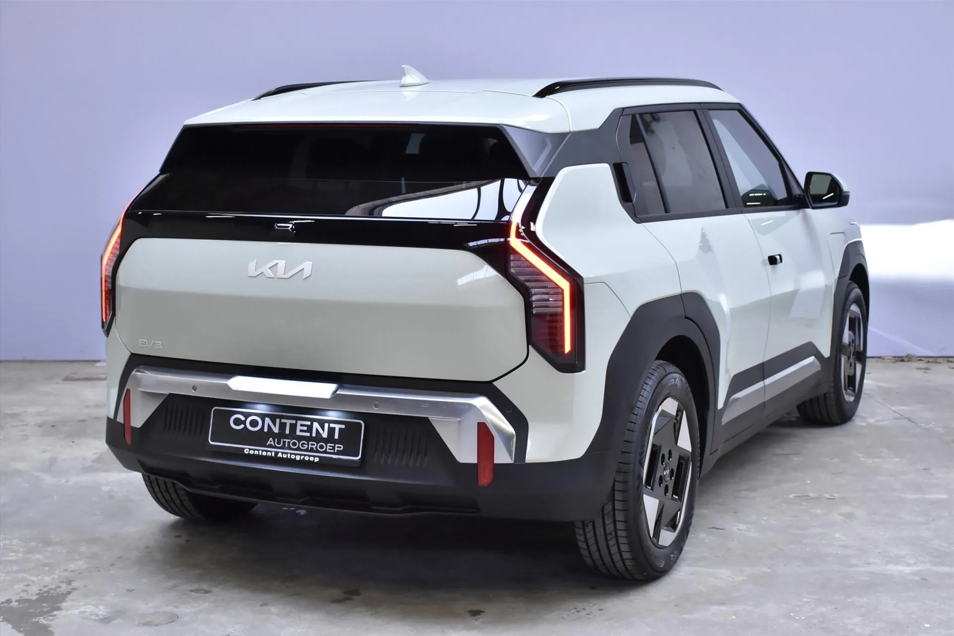 Kia EV3 met kenteken 66892 – detailfoto