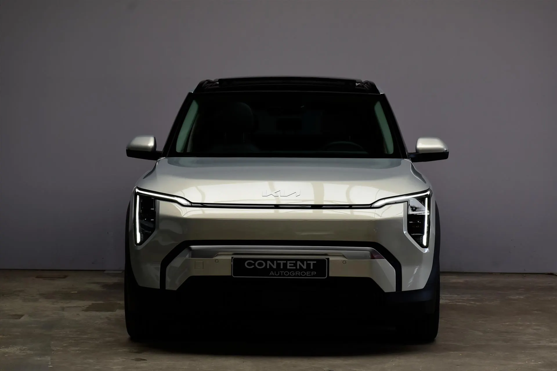 Kia EV3 met kenteken 68831 – detailfoto