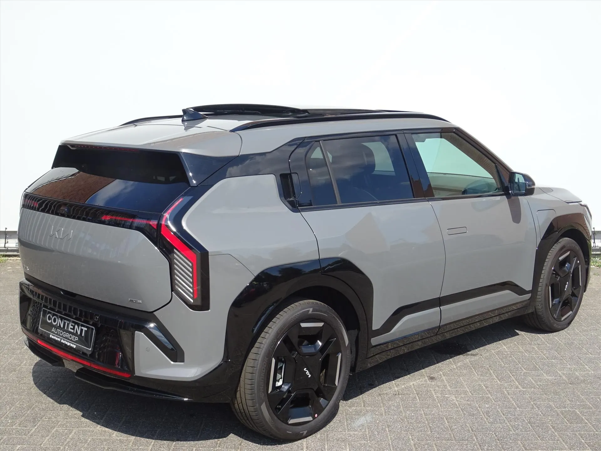 Kia EV3 met kenteken 74273 – detailfoto