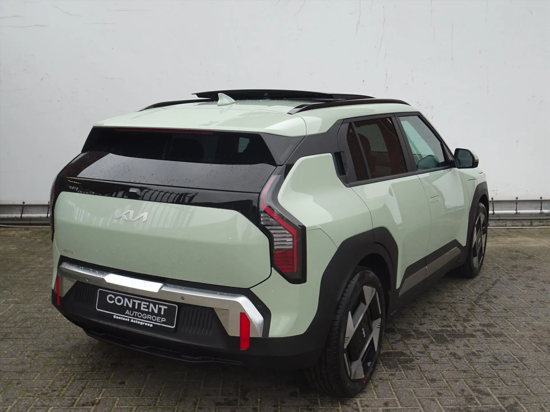 Kia EV3 met kenteken 74282 – detailfoto