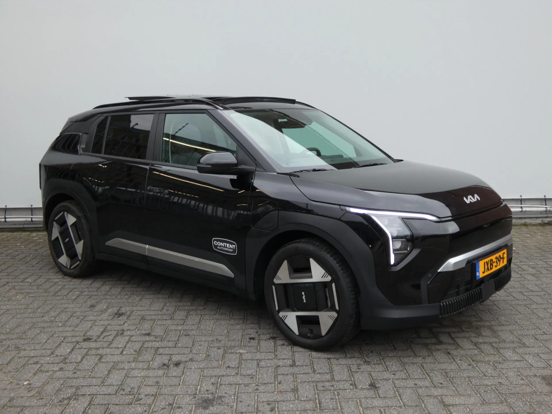 Kia EV3 met kenteken JXB-39-F – interieur